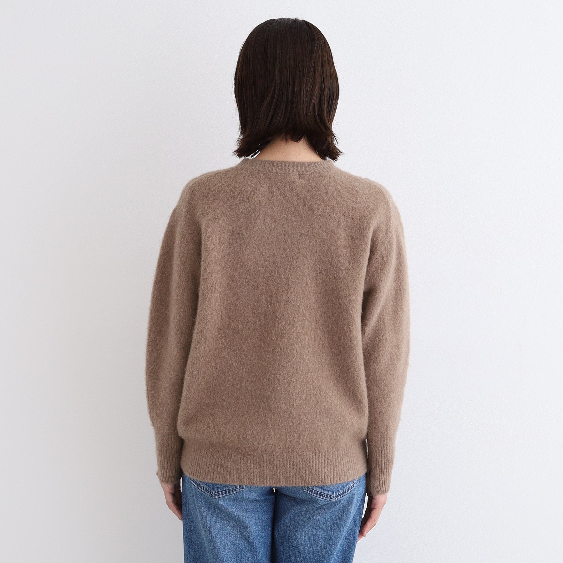 インディヴィ INDIVI 【フォックス混】ラウンドネックヘアリーニット （キャメルブラウン(041)） キャメルブラウン(041)