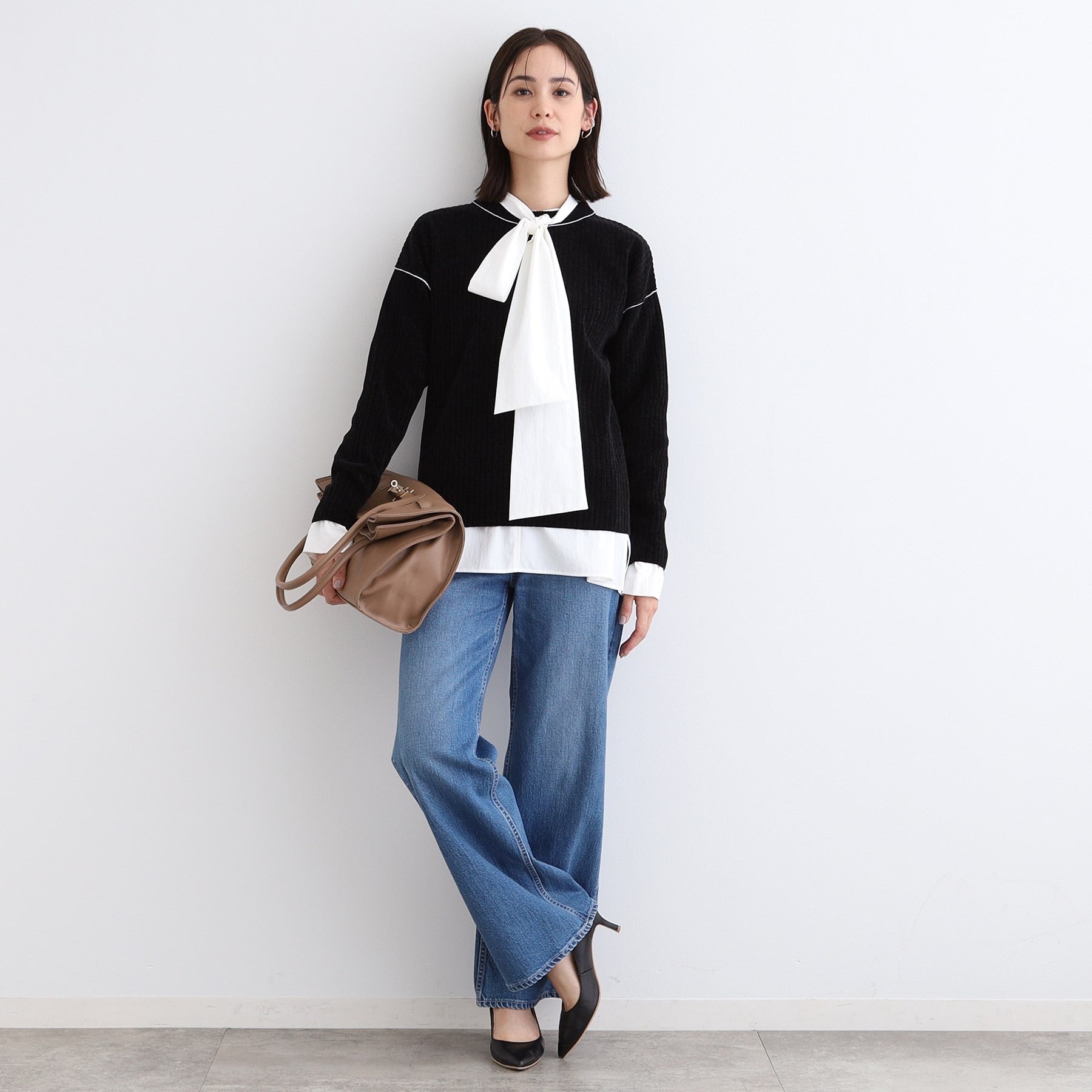 インディヴィ INDIVI 【トレンド◎／パイピングデザイン】モールヤーンニット （ベージュ(052)） ベージュ(052)