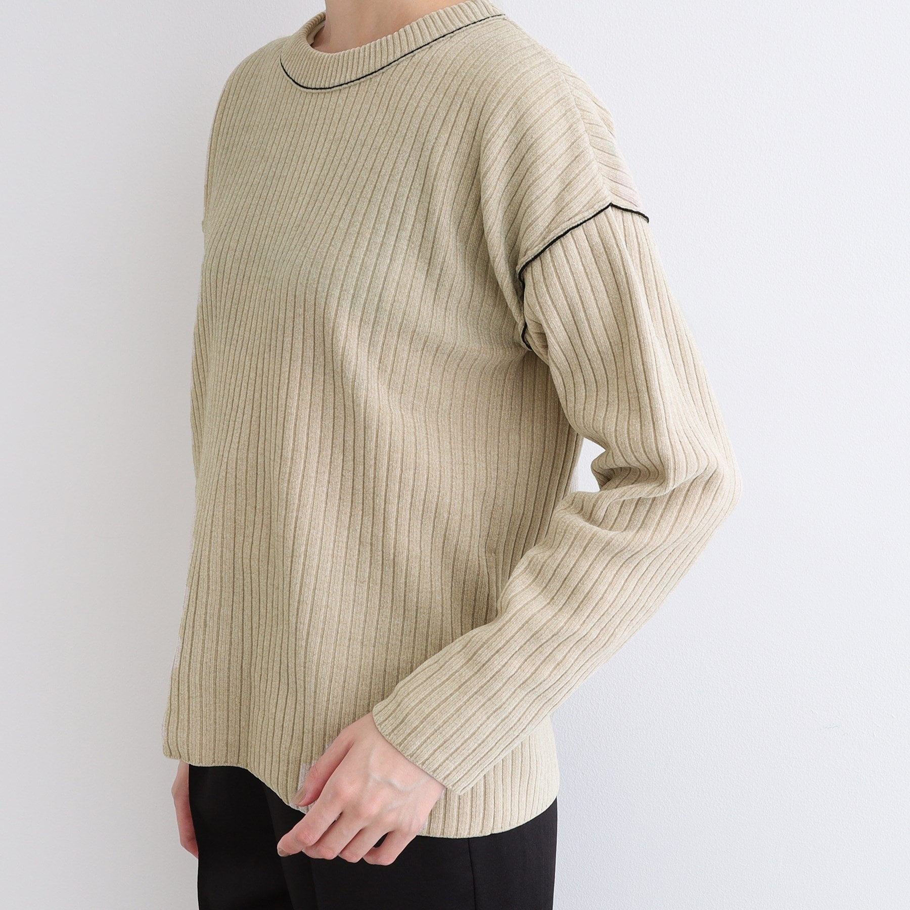 インディヴィ INDIVI 【トレンド◎／パイピングデザイン】モールヤーンニット （ベージュ(052)） ベージュ(052)