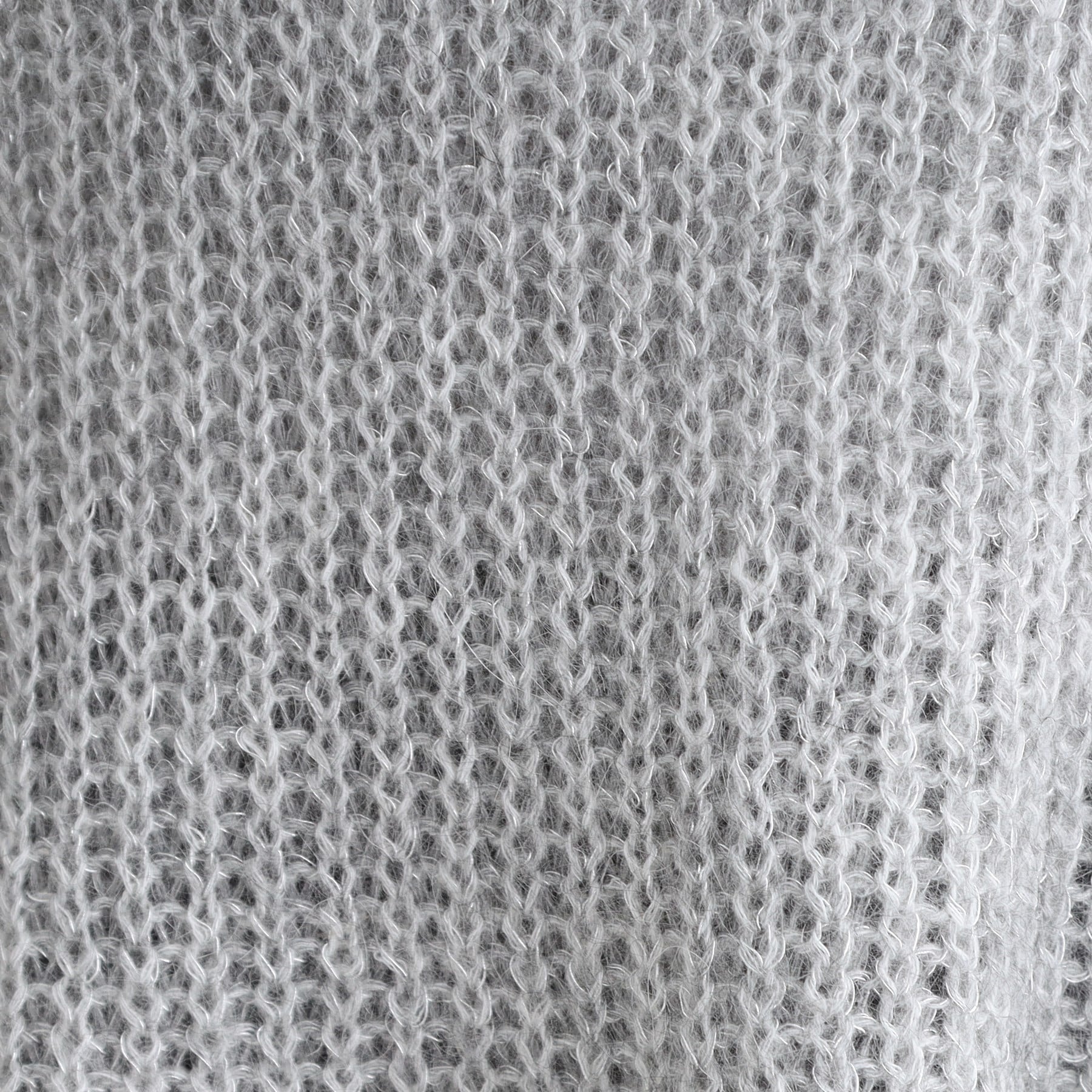 インディヴィ INDIVI 【洗える／モヘヤ混】ヘアリーゆるラメニット （ライトグレー(011)） ライトグレー(011)