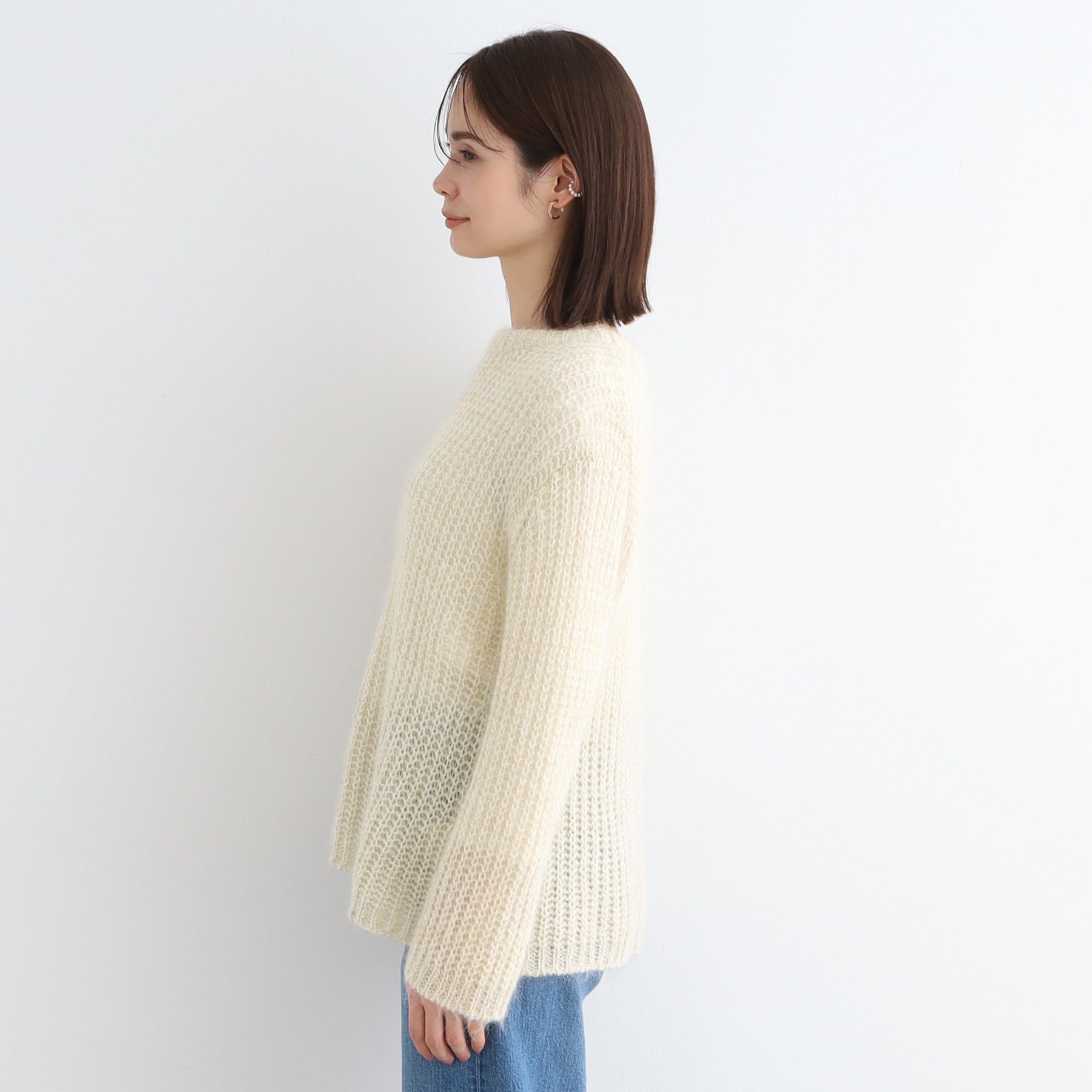 インディヴィ INDIVI 【洗える／モヘヤ混】ヘアリーゆるラメニット （ライトグレー(011)） ライトグレー(011)