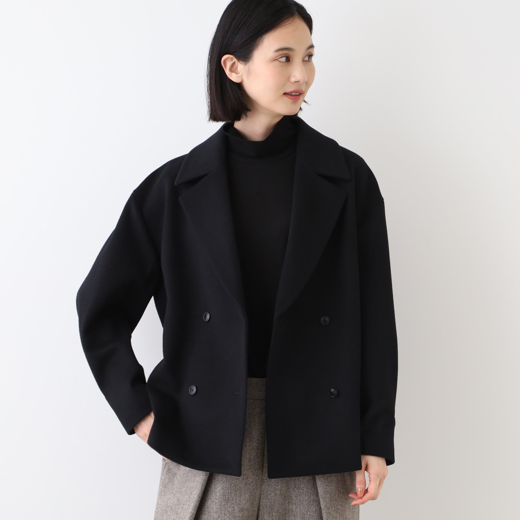 インディヴィ INDIVI 【日本製】ベルト付フォルムショートコート,ブラック(019)