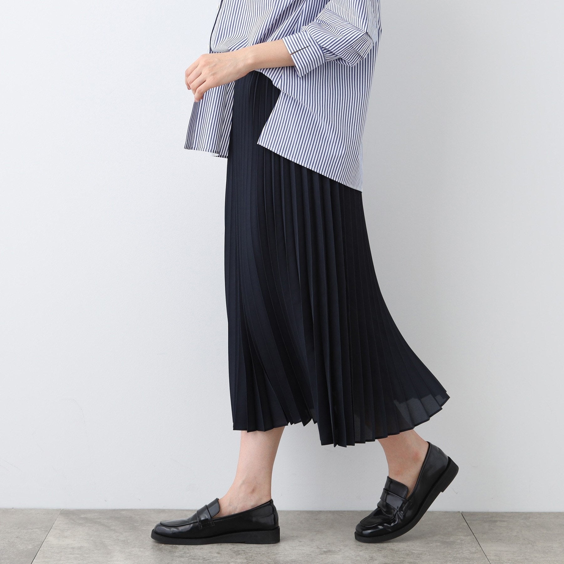 インディヴィ INDIVI 【洗える／ウエストゴム】アコーディオン調プリーツスカート （アイボリー(004)） アイボリー(004)