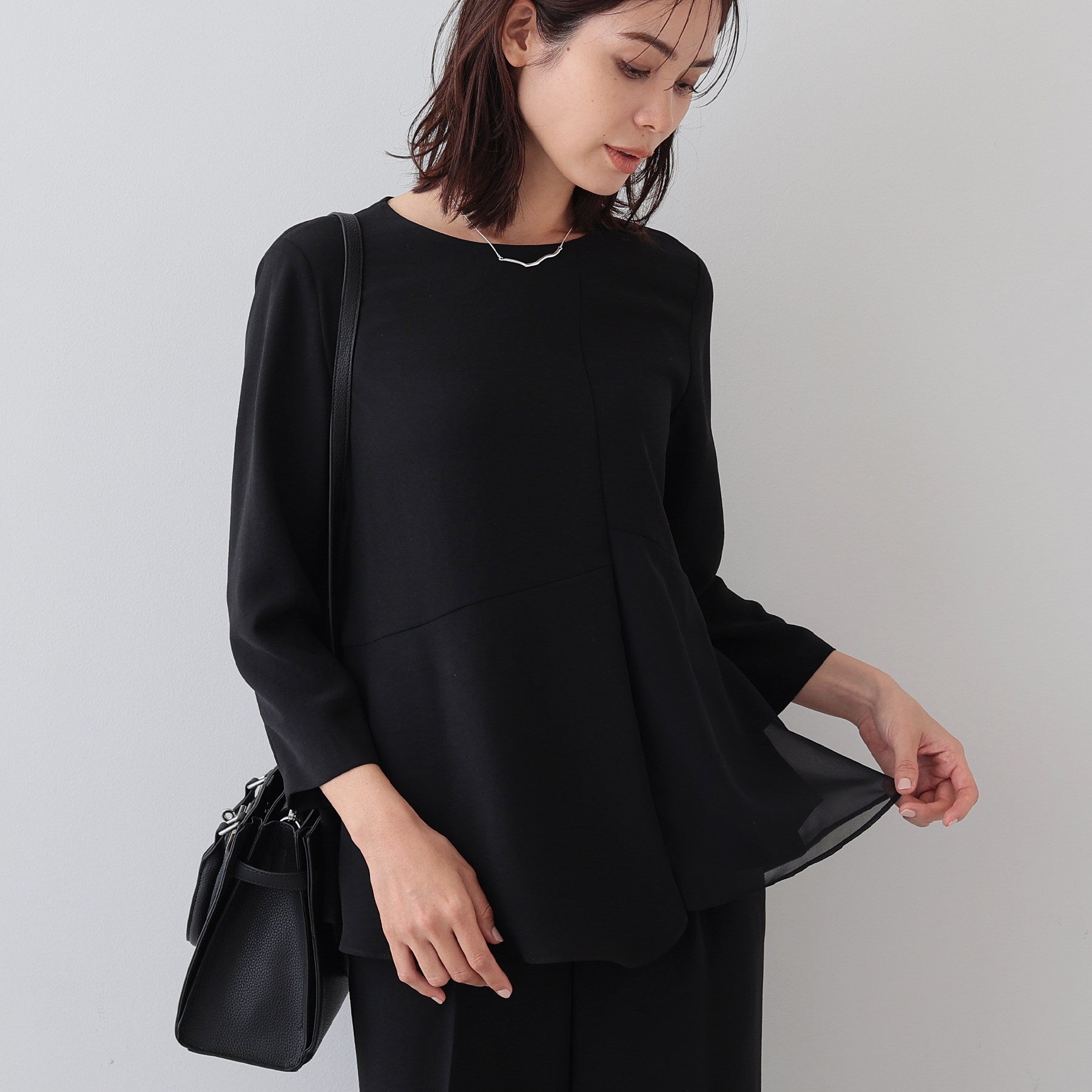 INDIVI INDIVI 【時尚SETUP／春季新作！】荷葉邊設計襯衫