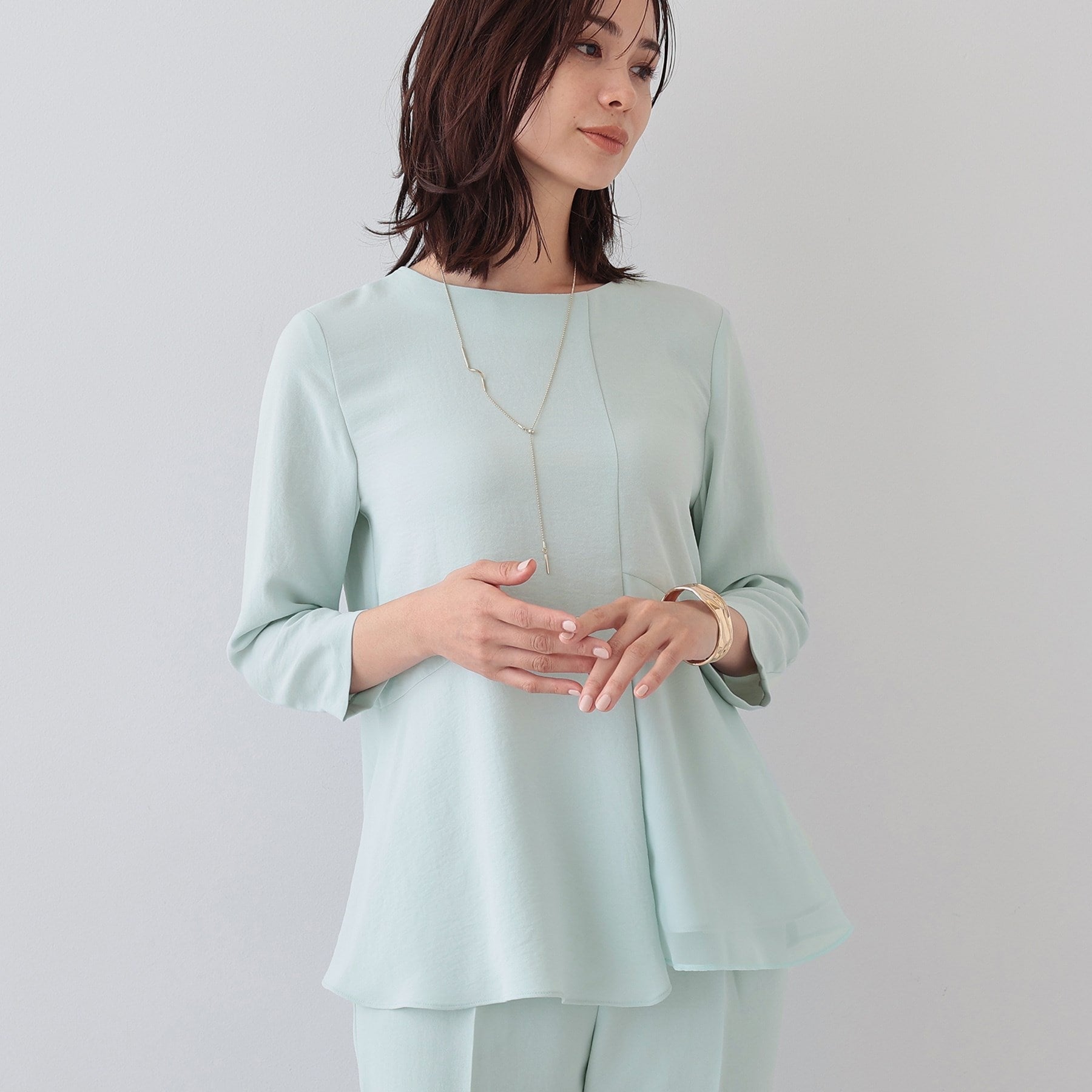 INDIVI INDIVI 【時尚SETUP／春季新作！】荷葉邊設計襯衫