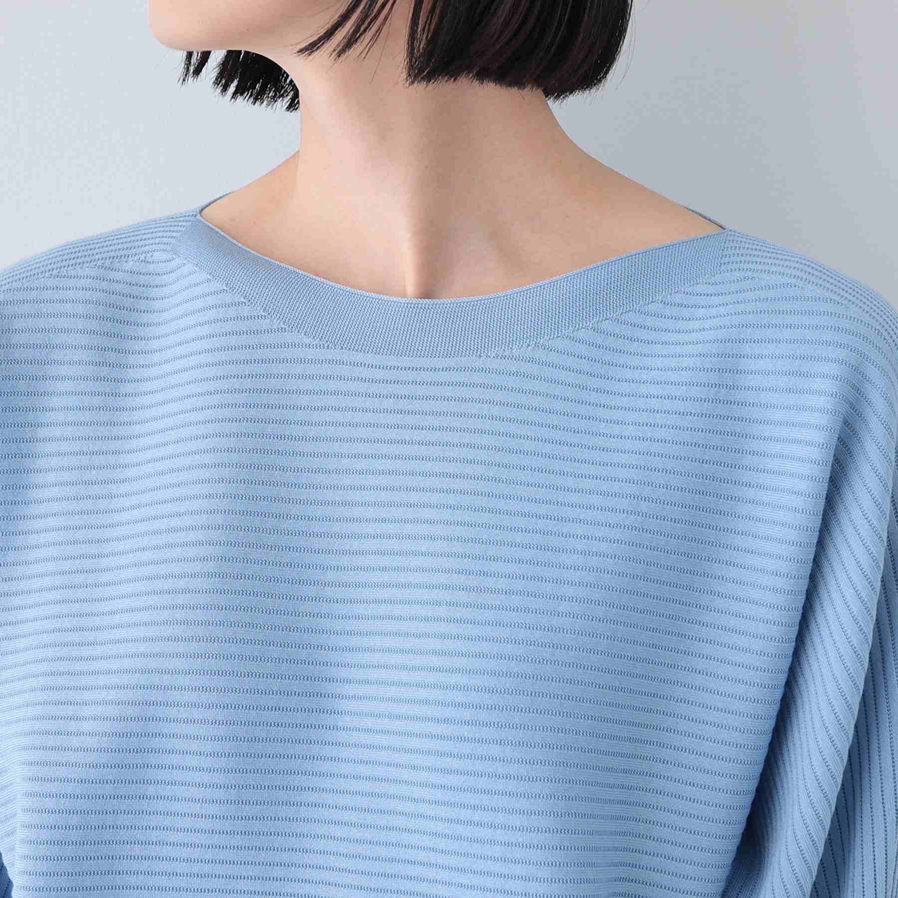 インディヴィ INDIVI 【洗える／無縫製】美シルエット ドルマンスリーブニット （ブラック(019)） ブラック(019)