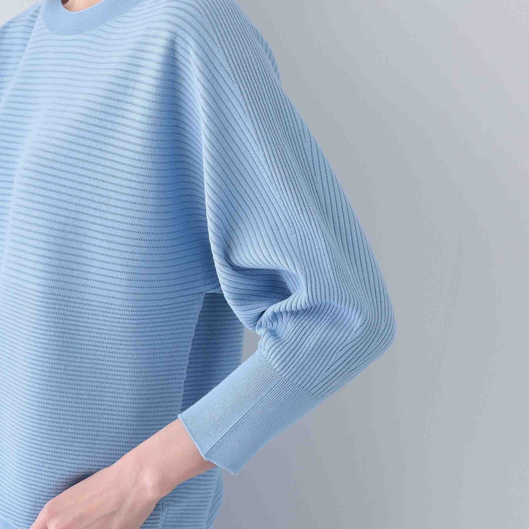 インディヴィ INDIVI 【洗える／無縫製】美シルエット ドルマンスリーブニット （ブラック(019)） ブラック(019)