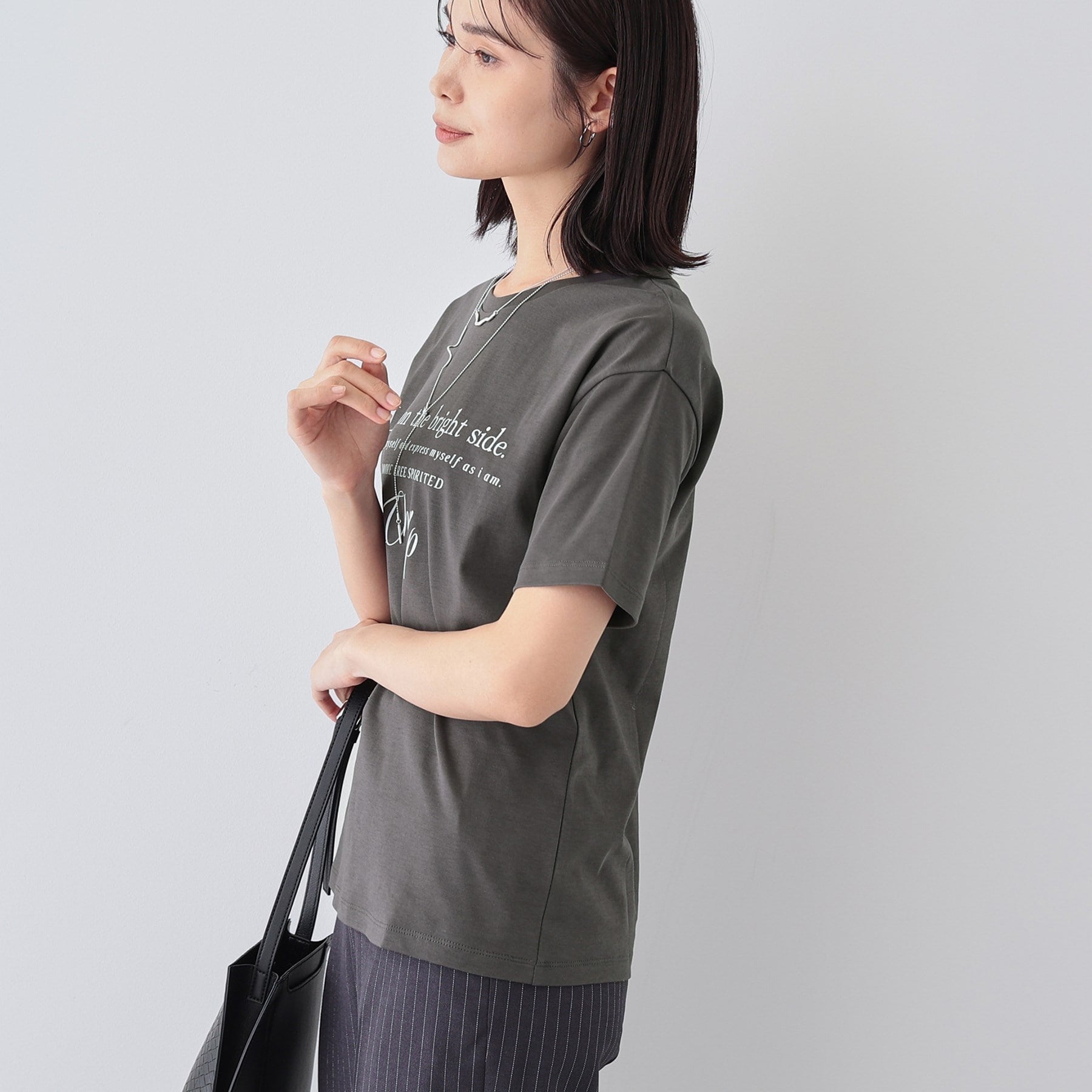 インディヴィ INDIVI 【洗える／選べるデザイン】フォト＆ロゴ プリントTシャツ （ホワイト(701)） ホワイト(701)