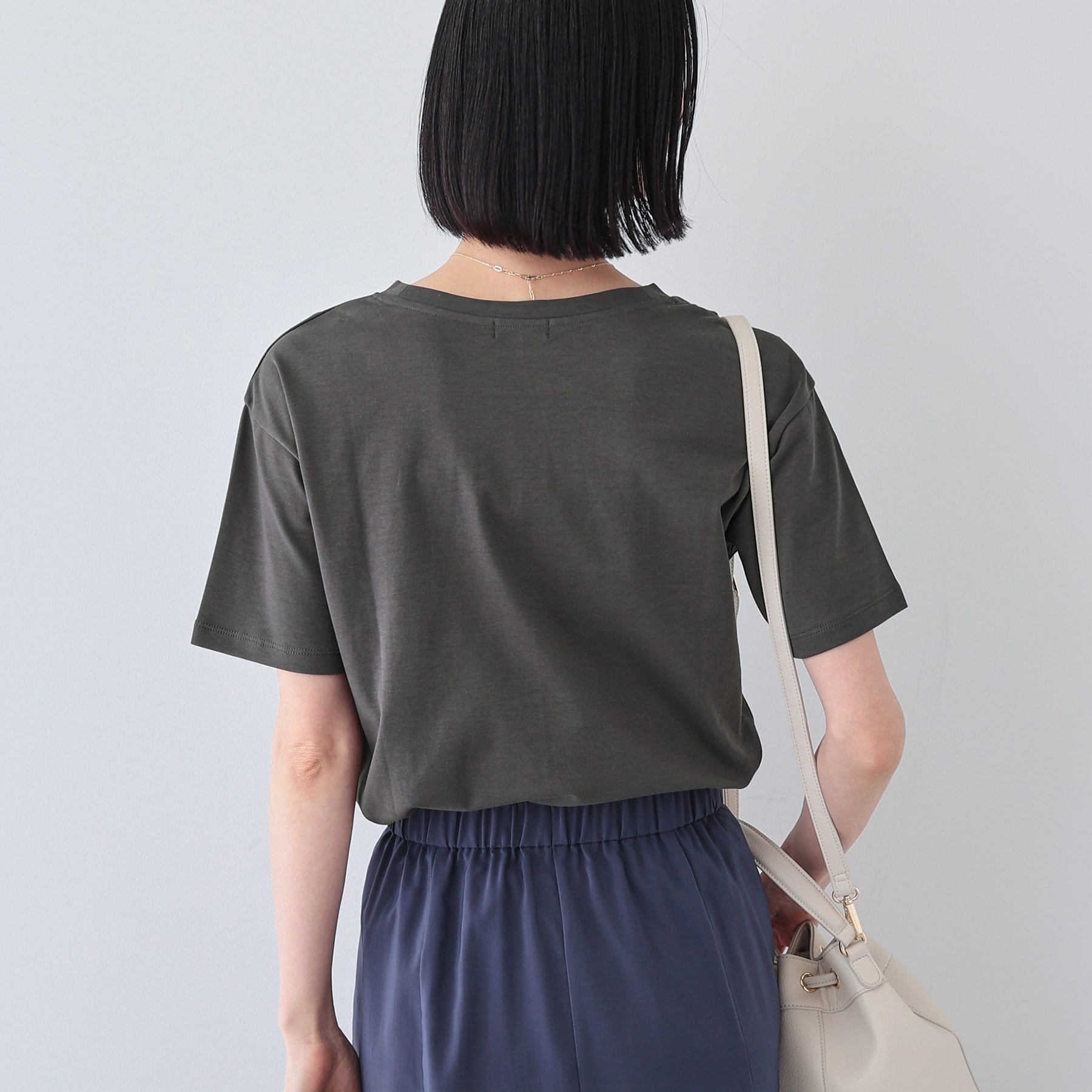 インディヴィ INDIVI 【洗える／選べるデザイン】フォト＆ロゴ プリントTシャツ （ホワイト(701)） ホワイト(701)