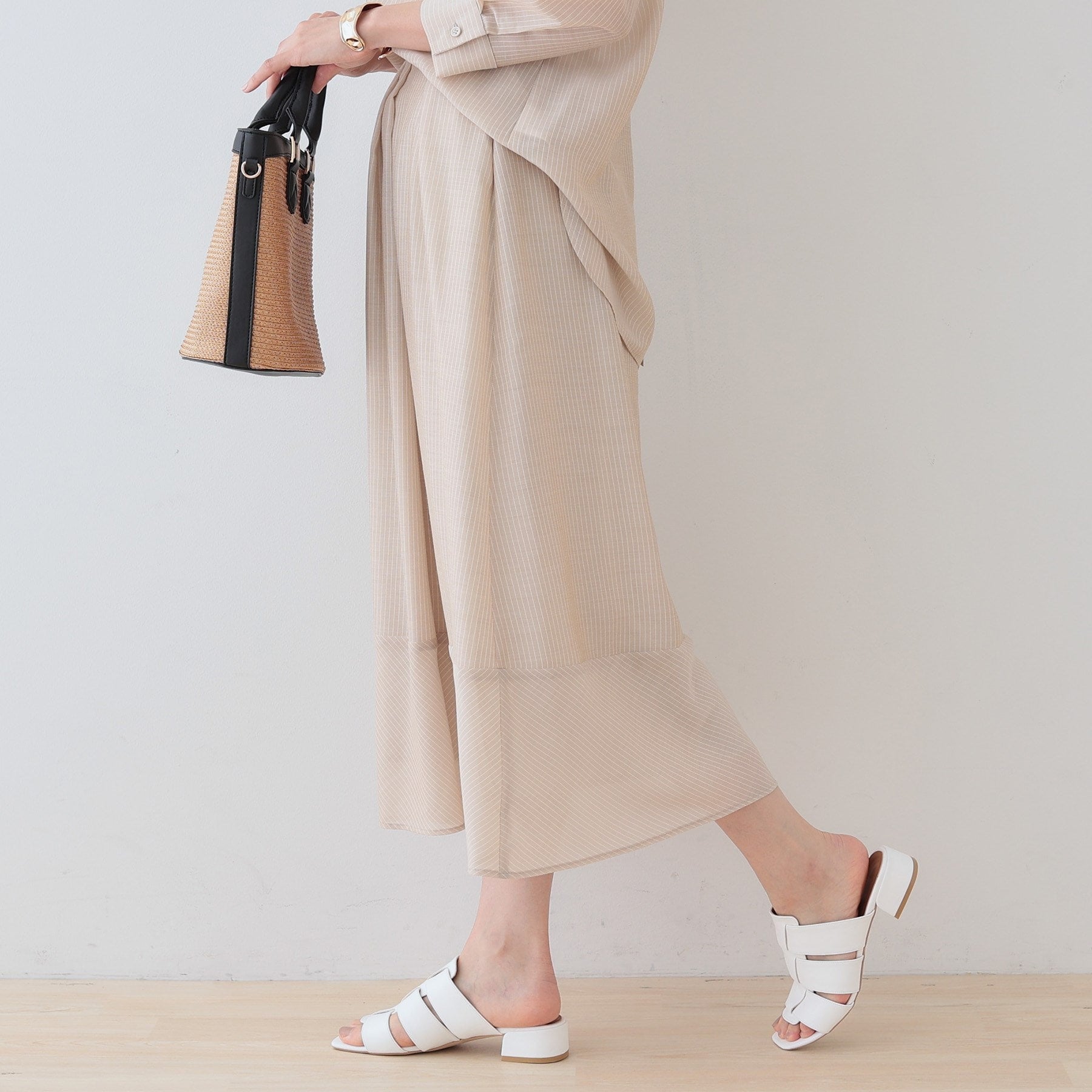 インディヴィ INDIVI 【洗える／エアリー素材】巻き風ロングスカート （ネイビー(394)） ネイビー(394)