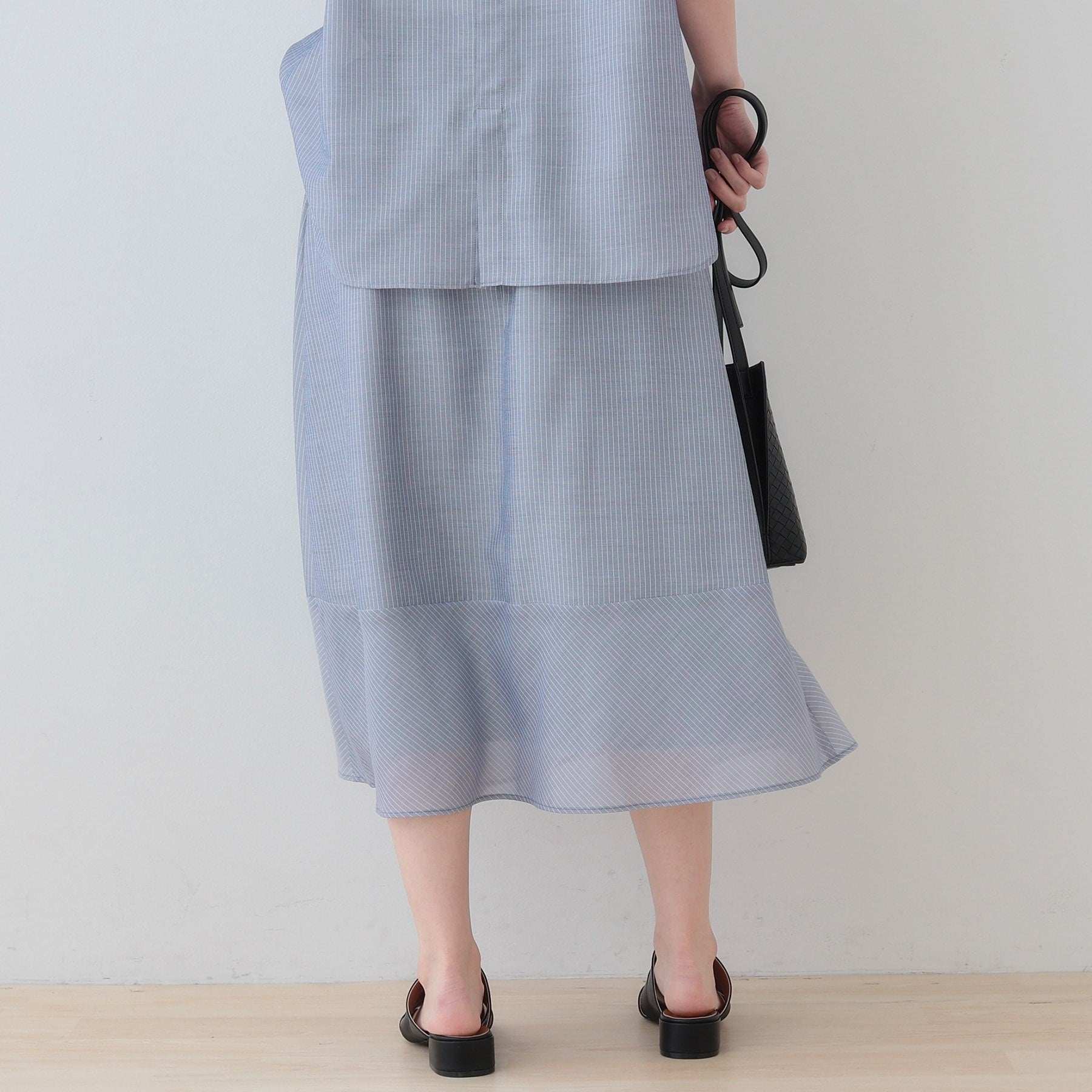 インディヴィ INDIVI 【洗える／エアリー素材】巻き風ロングスカート （ブルー系ストライプ(394)） ブルー系ストライプ(394)