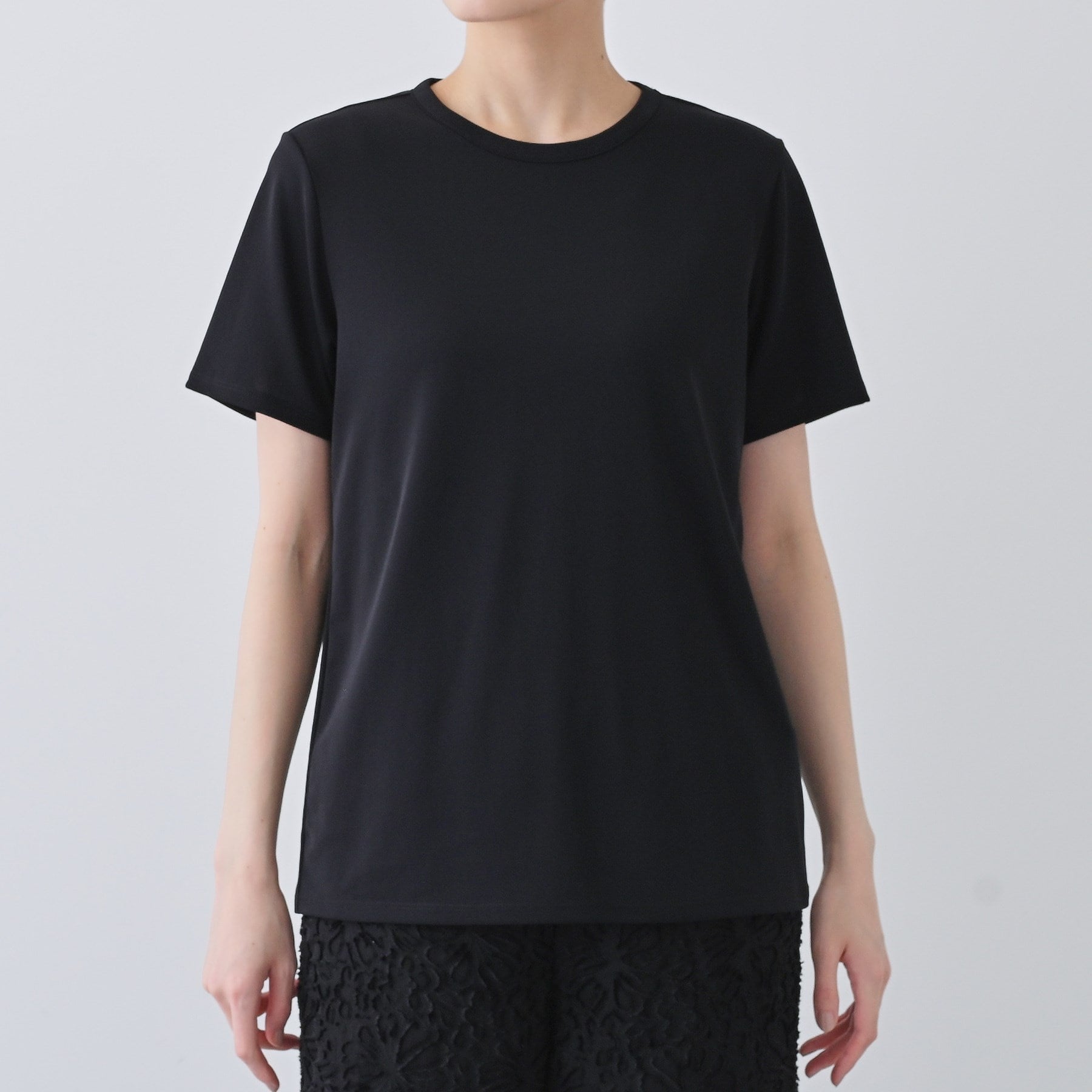 インディヴィ INDIVI 【日本製／トリアセテート】きれいめTシャツ （ホワイト(001)） ホワイト(001)