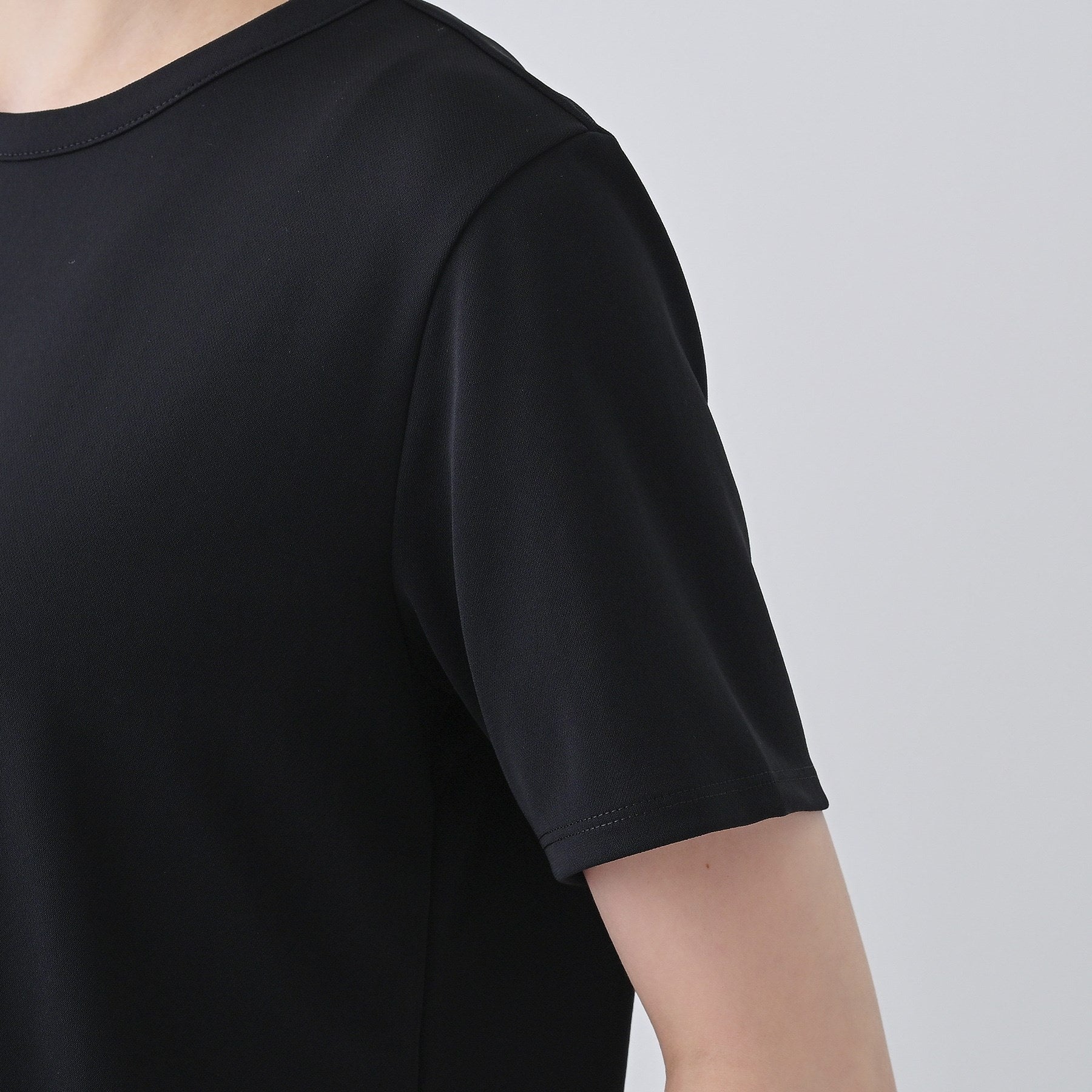 インディヴィ INDIVI 【日本製／トリアセテート】きれいめTシャツ （ホワイト(001)） ホワイト(001)