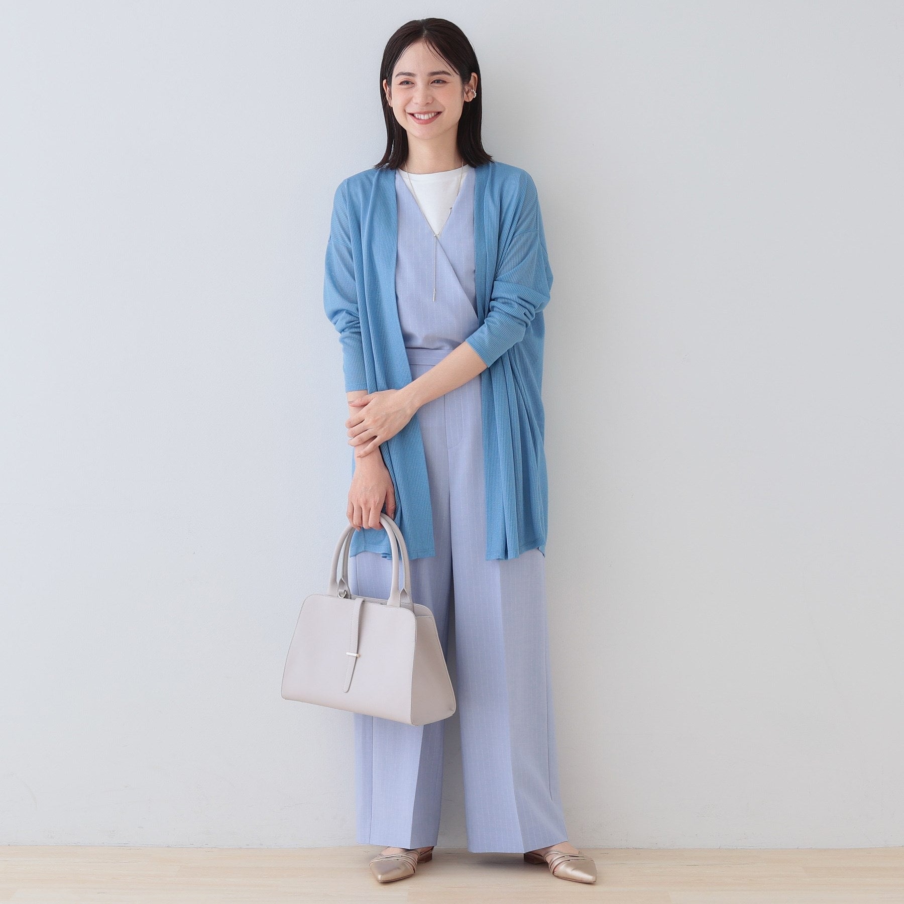 インディヴィ INDIVI 【洗える／シアーストライプ】ロング丈着流しカーディガン （ライトグレー(411)） ライトグレー(411)