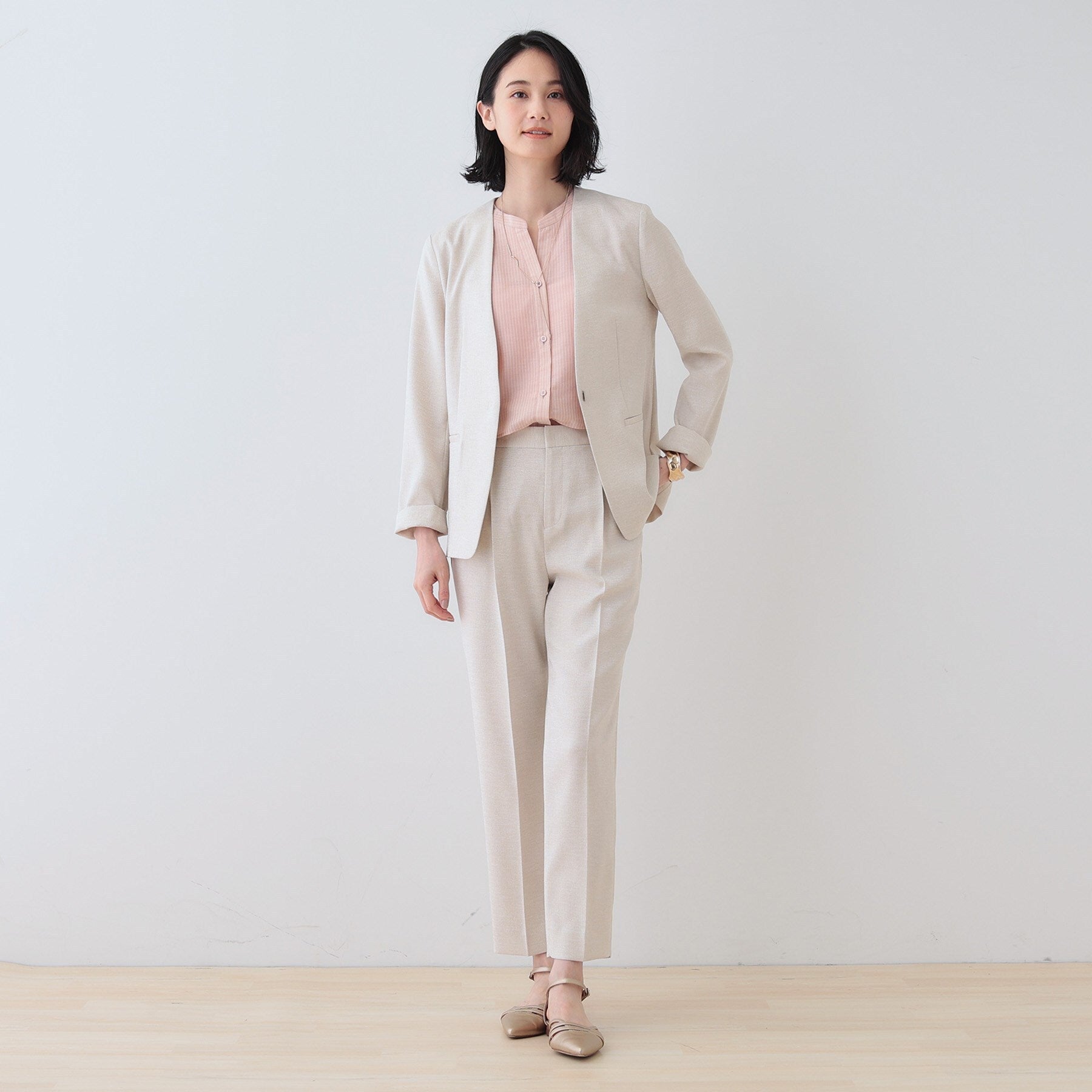 インディヴィ INDIVI 【洗える／エアリー】ティアードブラウス （ライトベージュ(351)） ライトベージュ(351)