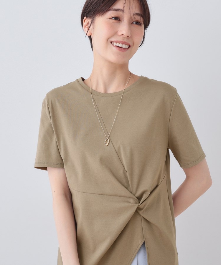 インディヴィ INDIVI 【洗える】ねじりデザインTシャツ （カーキ(029)） カーキ(029)