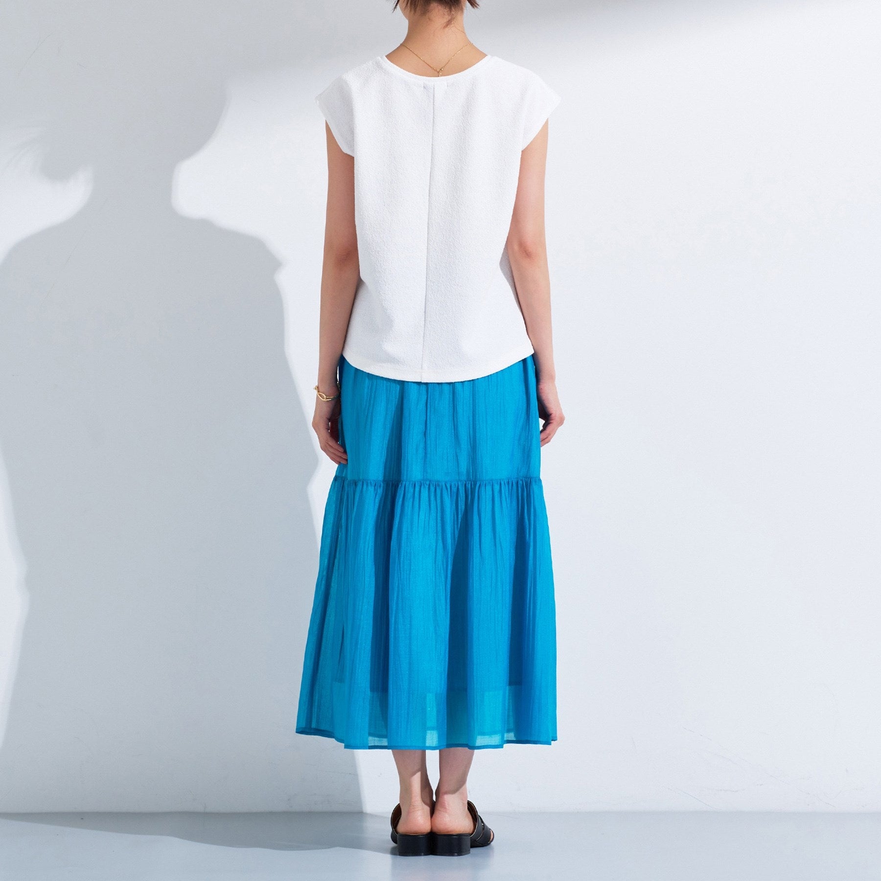 インディヴィ INDIVI 【2点セット／着回し◎】ノースリーブ＆ティアードスカート カセット服 （ブルーグリーン(597)） ブルーグリーン(597)