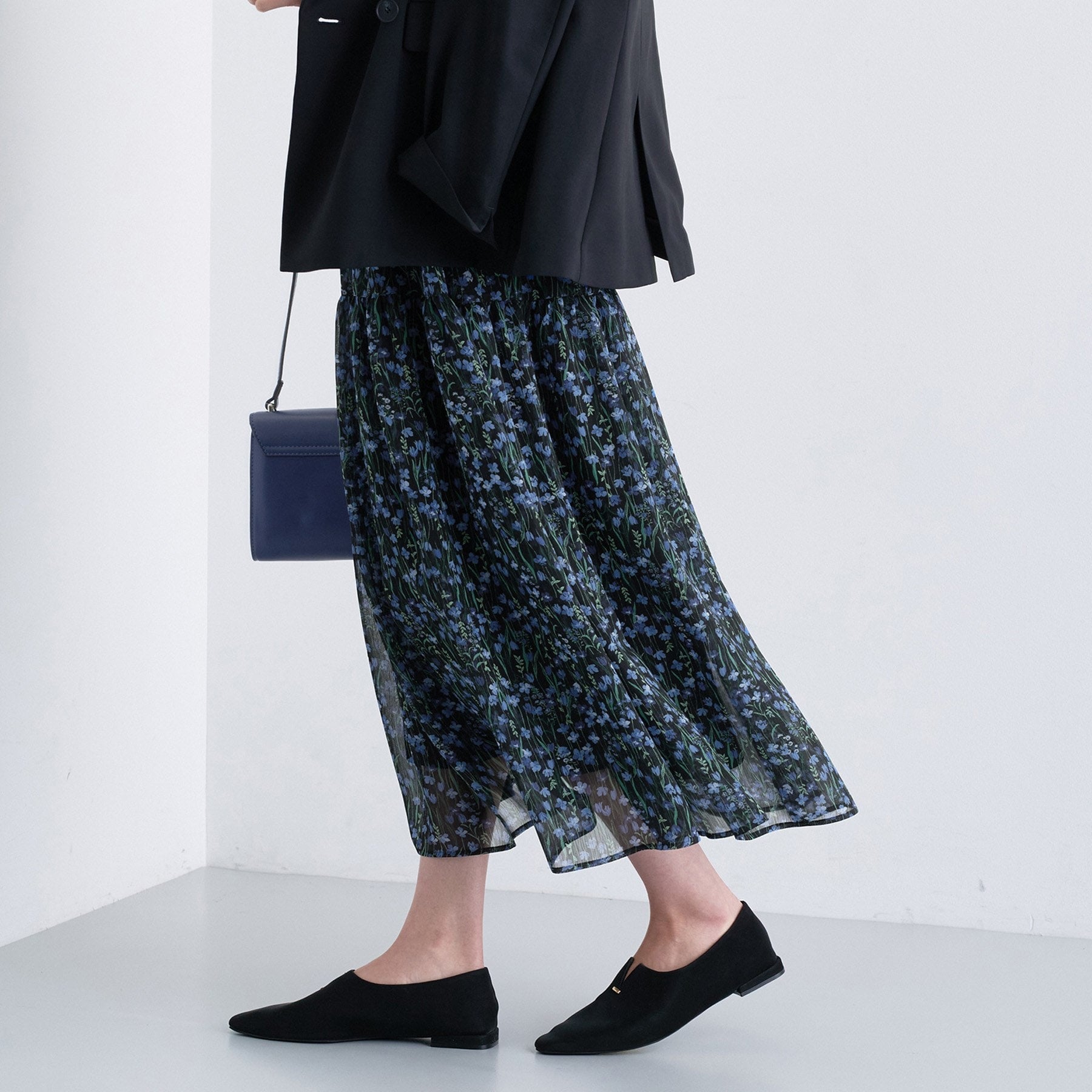 インディヴィ INDIVI 【セットアップ可能】フラワーシフォンスカート （ライトベージュ(151)） ライトベージュ(151)