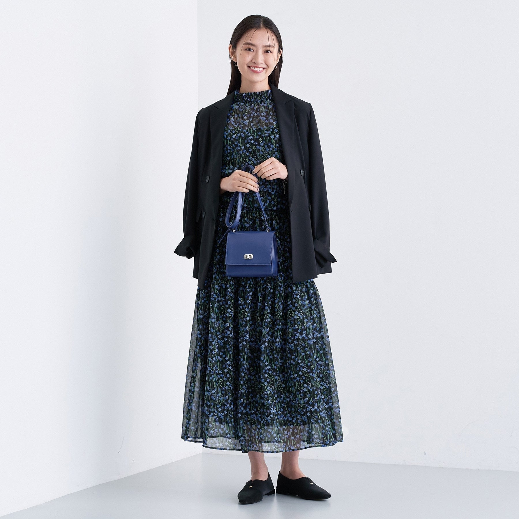 インディヴィ INDIVI 【セットアップ可能】フラワーシフォンスカート （ライトベージュ(151)） ライトベージュ(151)