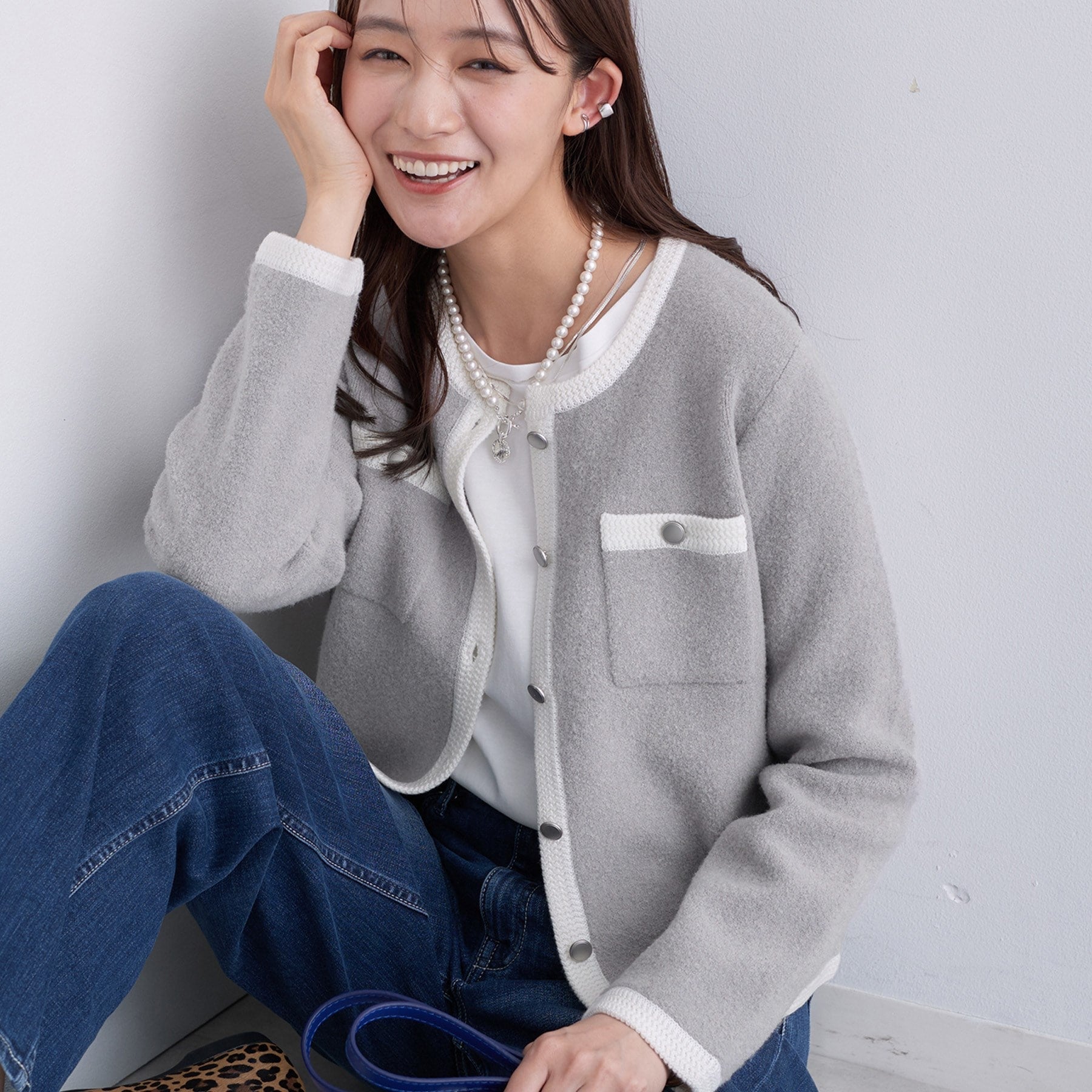 インディヴィ INDIVI 【ミニブークレ素材】ニットジャケット （ライトグレー(511)） ライトグレー(511)