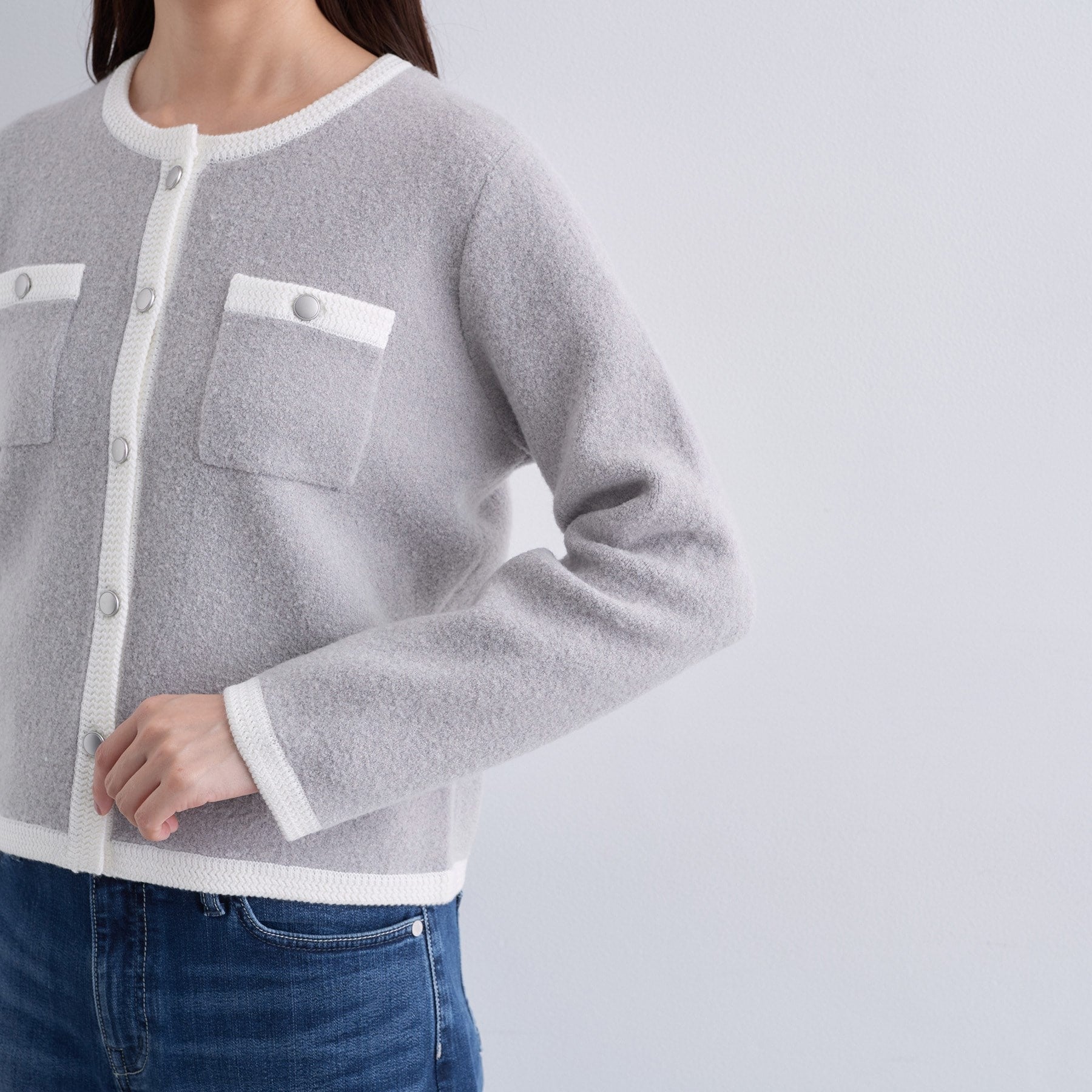 インディヴィ INDIVI 【ミニブークレ素材】ニットジャケット （ライトグレー(511)） ライトグレー(511)