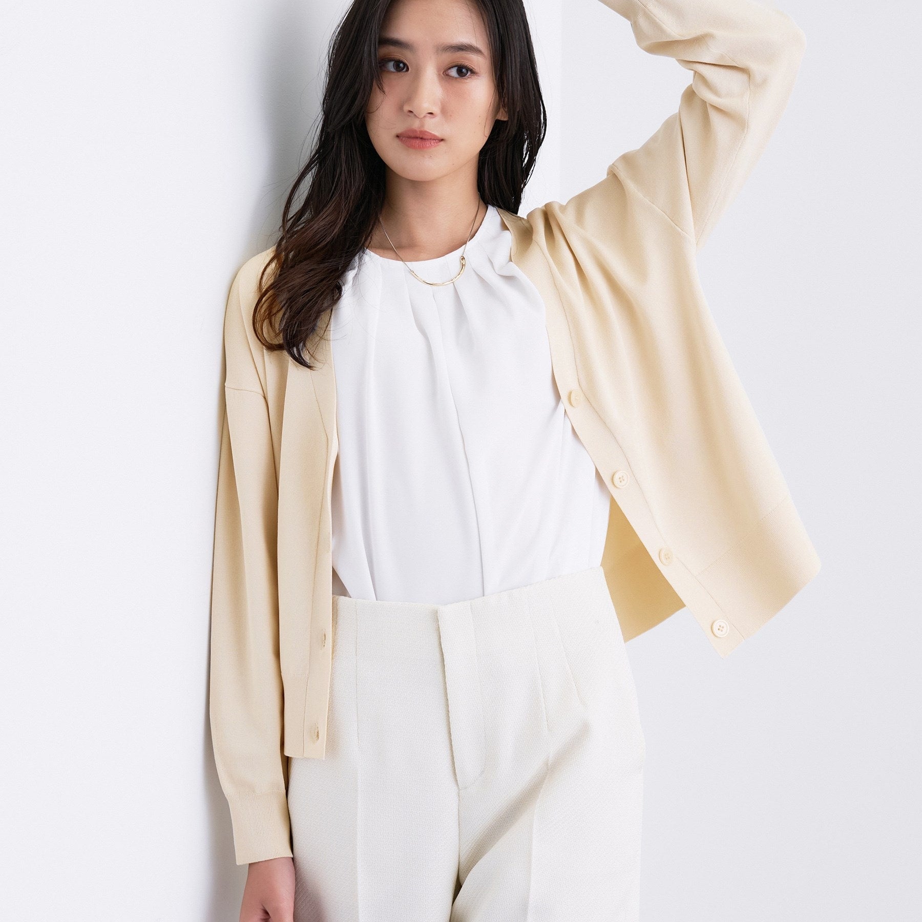 インディヴィ INDIVI Vネック ストレッチカーディガン （グレージュ(050)） グレージュ(050)