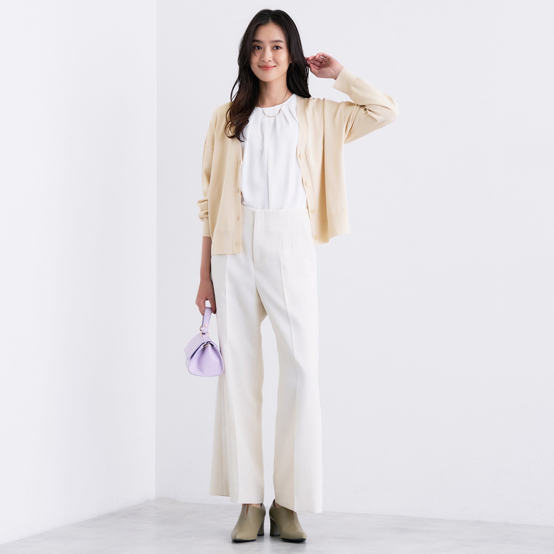 インディヴィ INDIVI Vネック ストレッチカーディガン （グレージュ(050)） グレージュ(050)