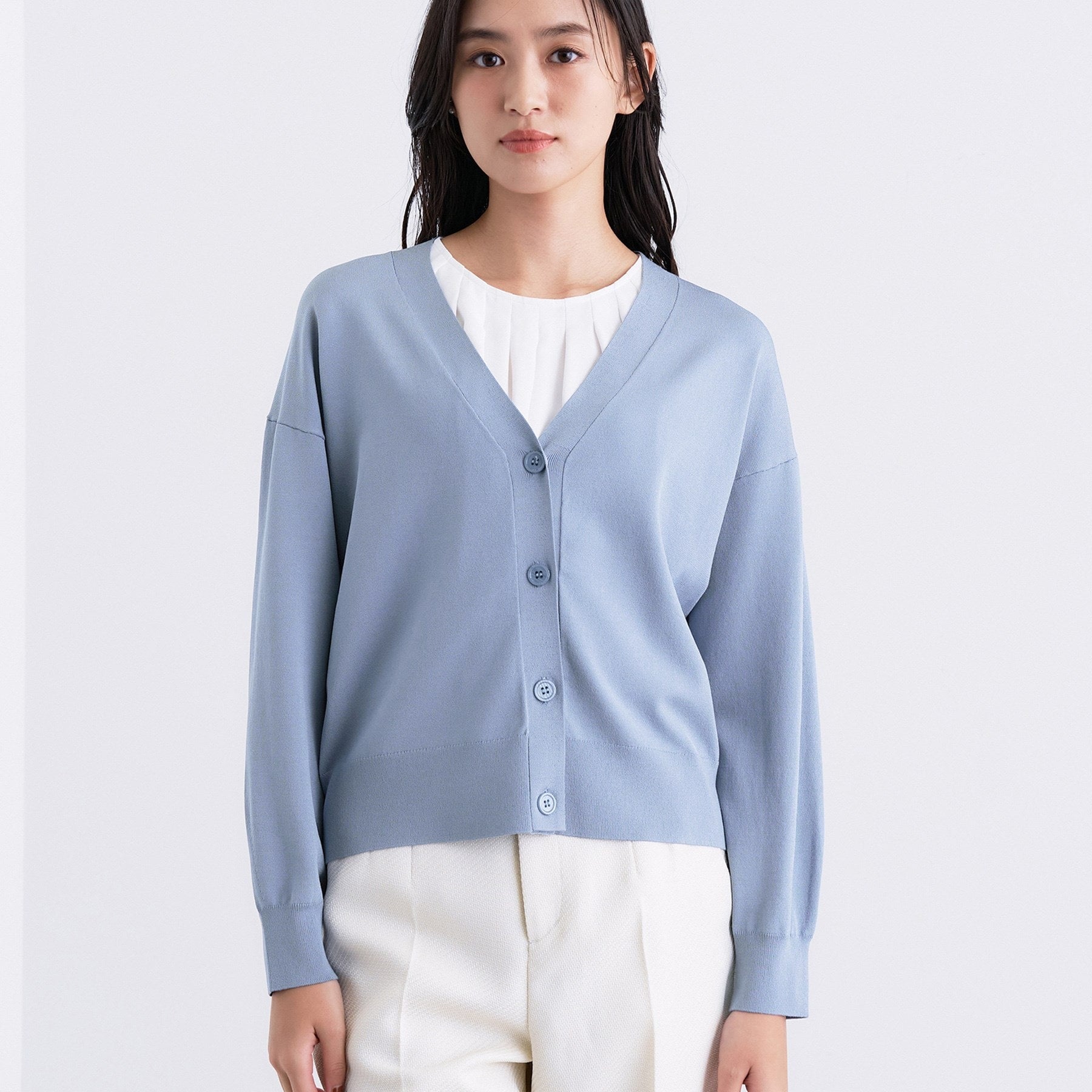 インディヴィ INDIVI Vネック ストレッチカーディガン （グレージュ(050)） グレージュ(050)