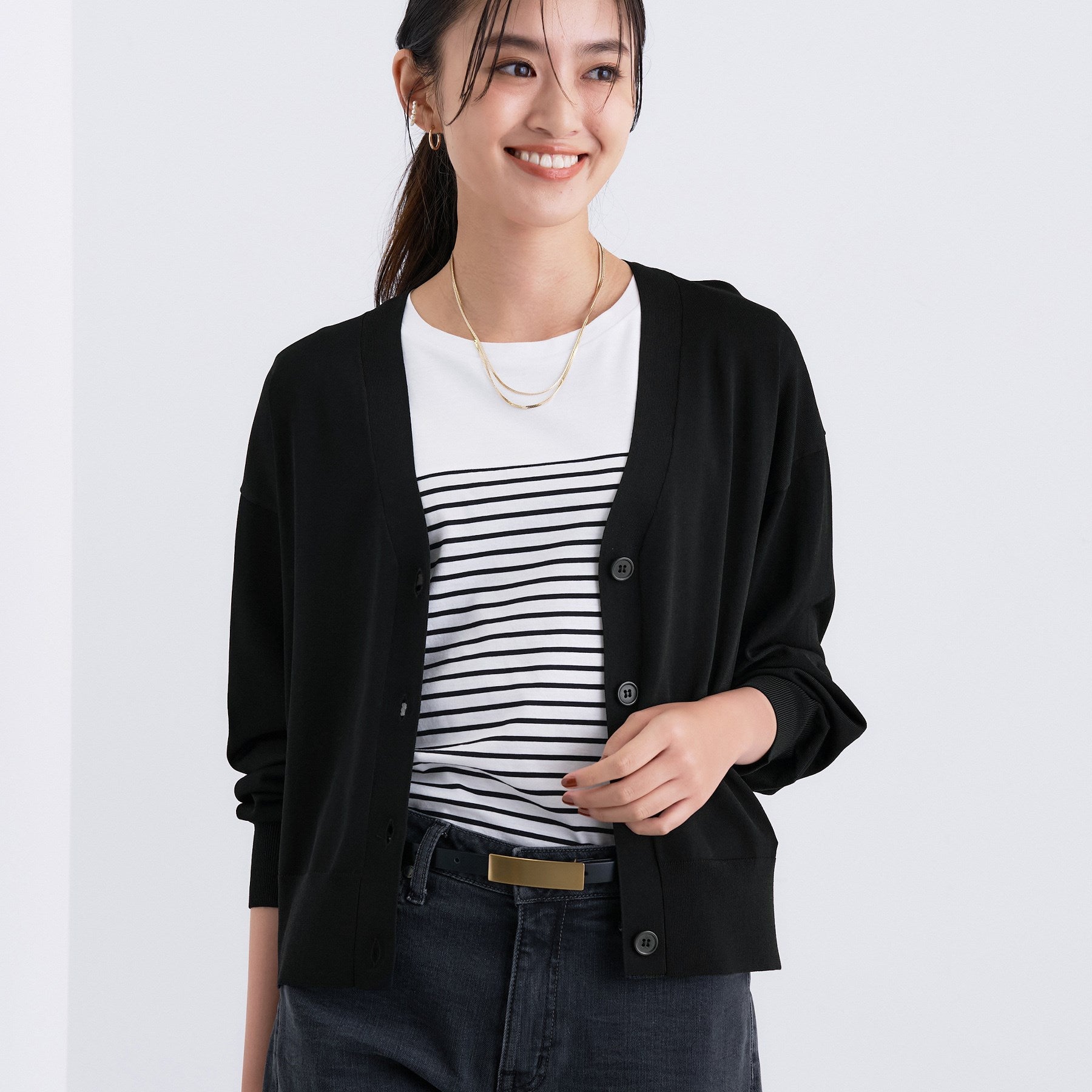 インディヴィ INDIVI Vネック ストレッチカーディガン （ブラック(019)） ブラック(019)