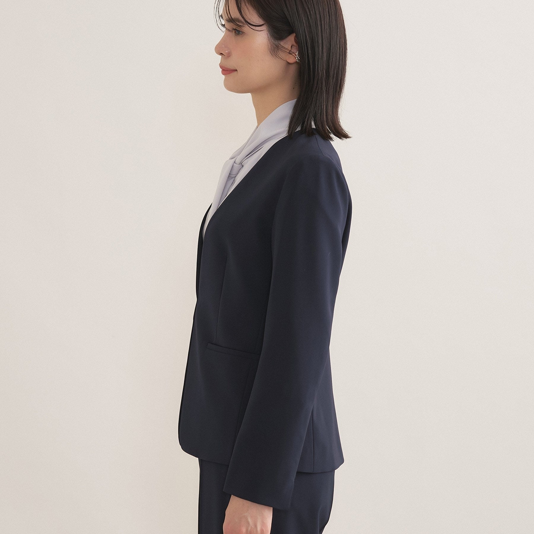 インディヴィ INDIVI 【通勤スーツ／洗える】ストレッチカラーレスジャケット （ブラック(019)） ブラック(019)