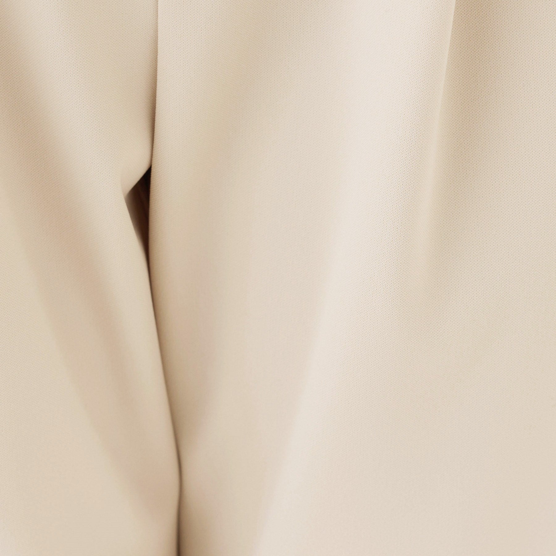 インディヴィ INDIVI 【褒められパンツ／高ストレッチ】タックテーパードパンツ （ホワイト(001)） ホワイト(001)