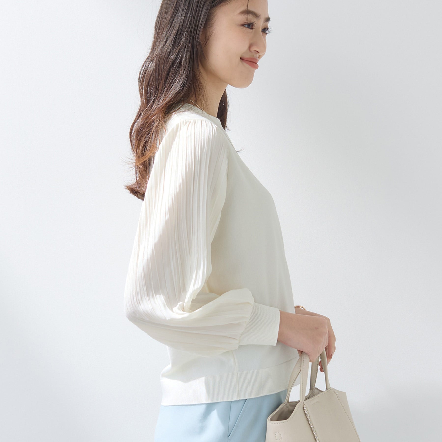 インディヴィ INDIVI 【洗える／華やか】袖プリーツニット （ブラック(019)） ブラック(019)