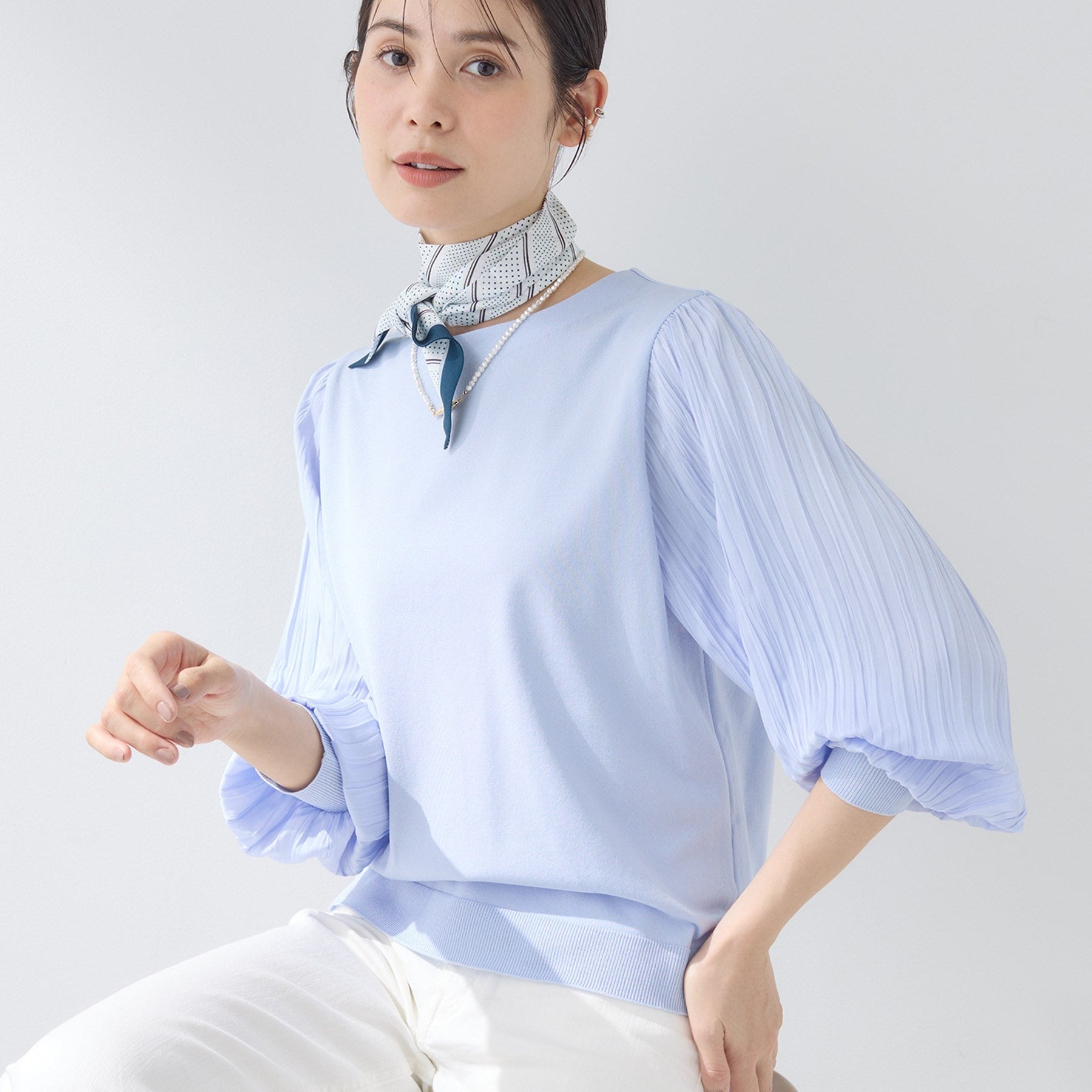 インディヴィ INDIVI 【洗える／華やか】袖プリーツニット （ブラック(019)） ブラック(019)