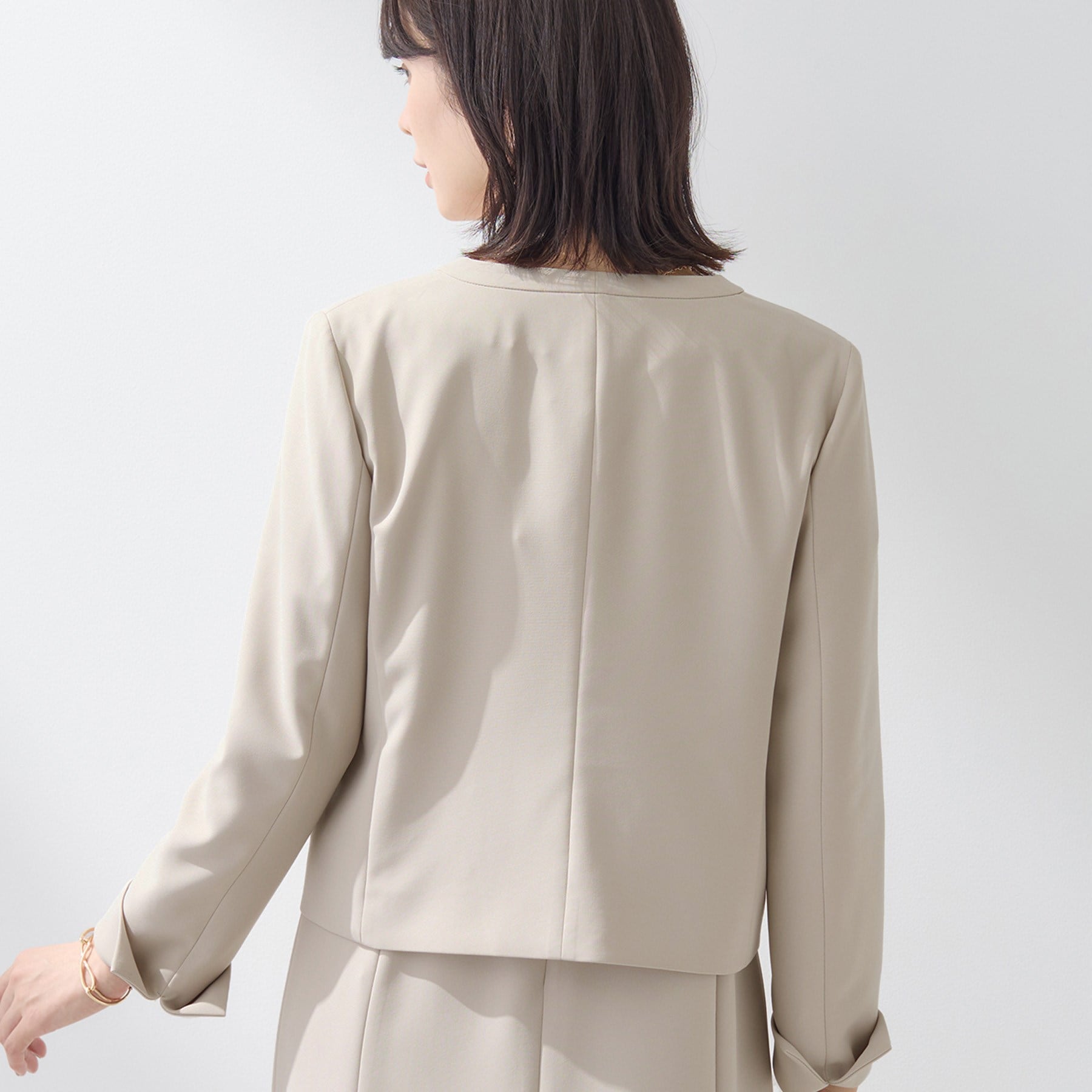 インディヴィ INDIVI 【上品光沢／セレモニー／SETUP可能】切り替えデザインジャケット （ネイビー(094)） ネイビー(094)