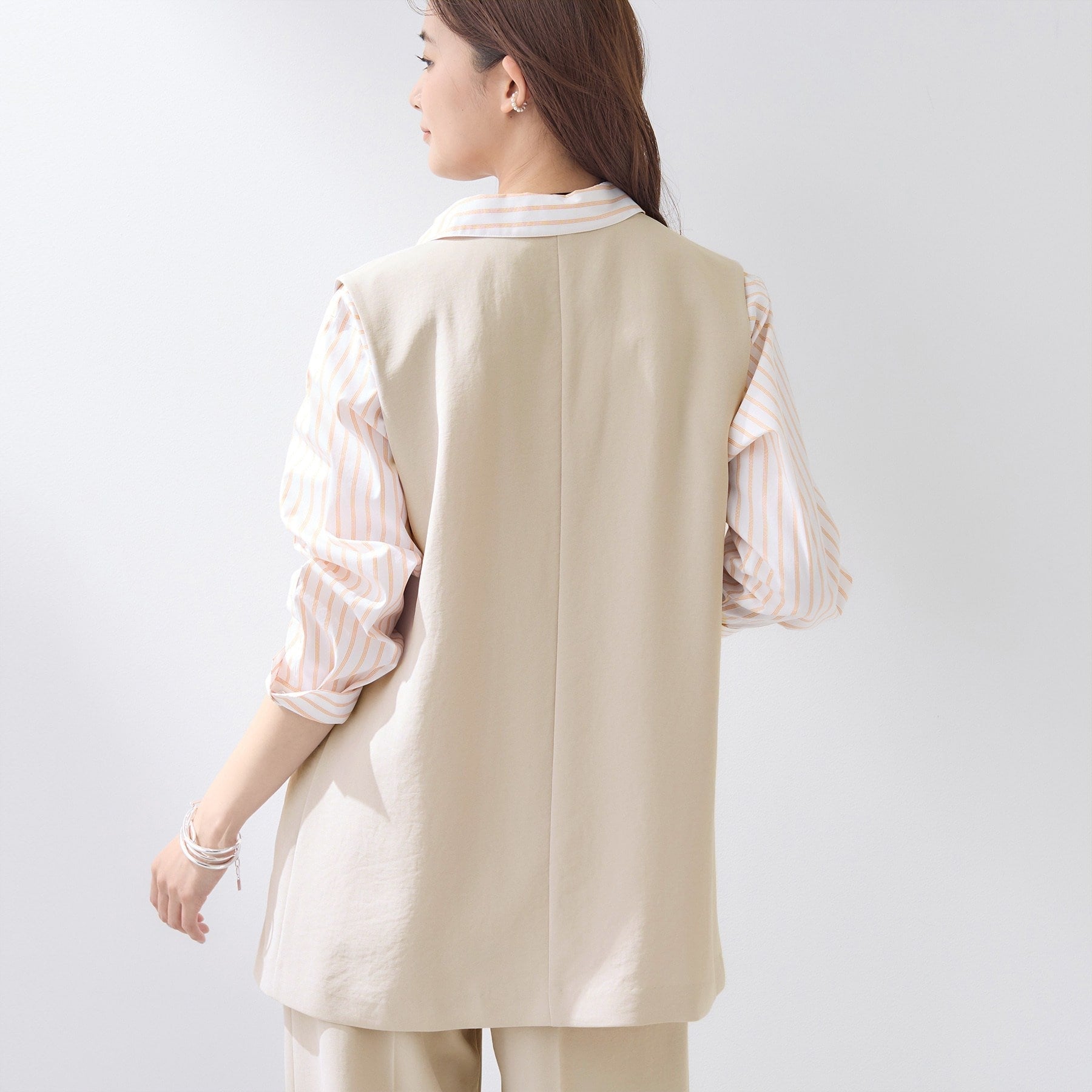 インディヴィ INDIVI 【洗える／多機能／SETUP可】こなれジレジャケット （ベージュ(052)） ベージュ(052)