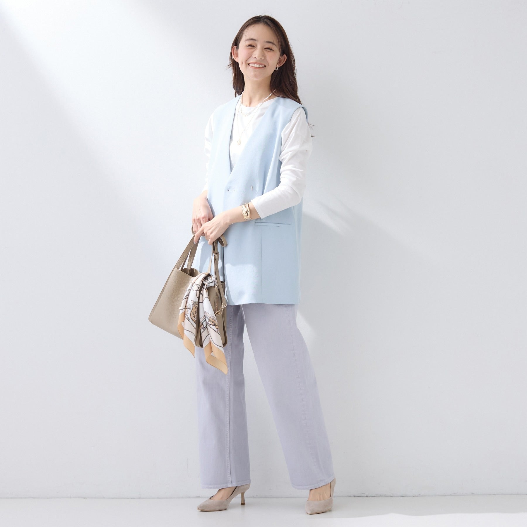 インディヴィ INDIVI 【洗える／多機能／SETUP可】こなれジレジャケット （ベージュ(052)） ベージュ(052)