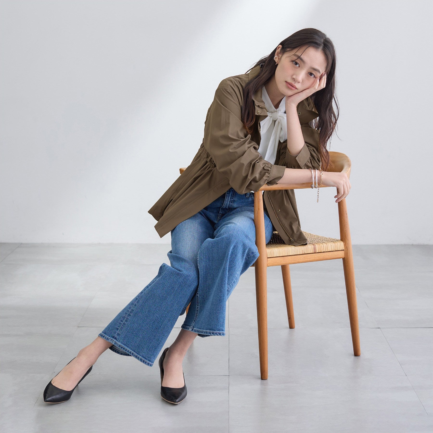 インディヴィ INDIVI 【撥水／フード取外し可】凹凸素材ブルゾン （オフホワイト(003)） オフホワイト(003)