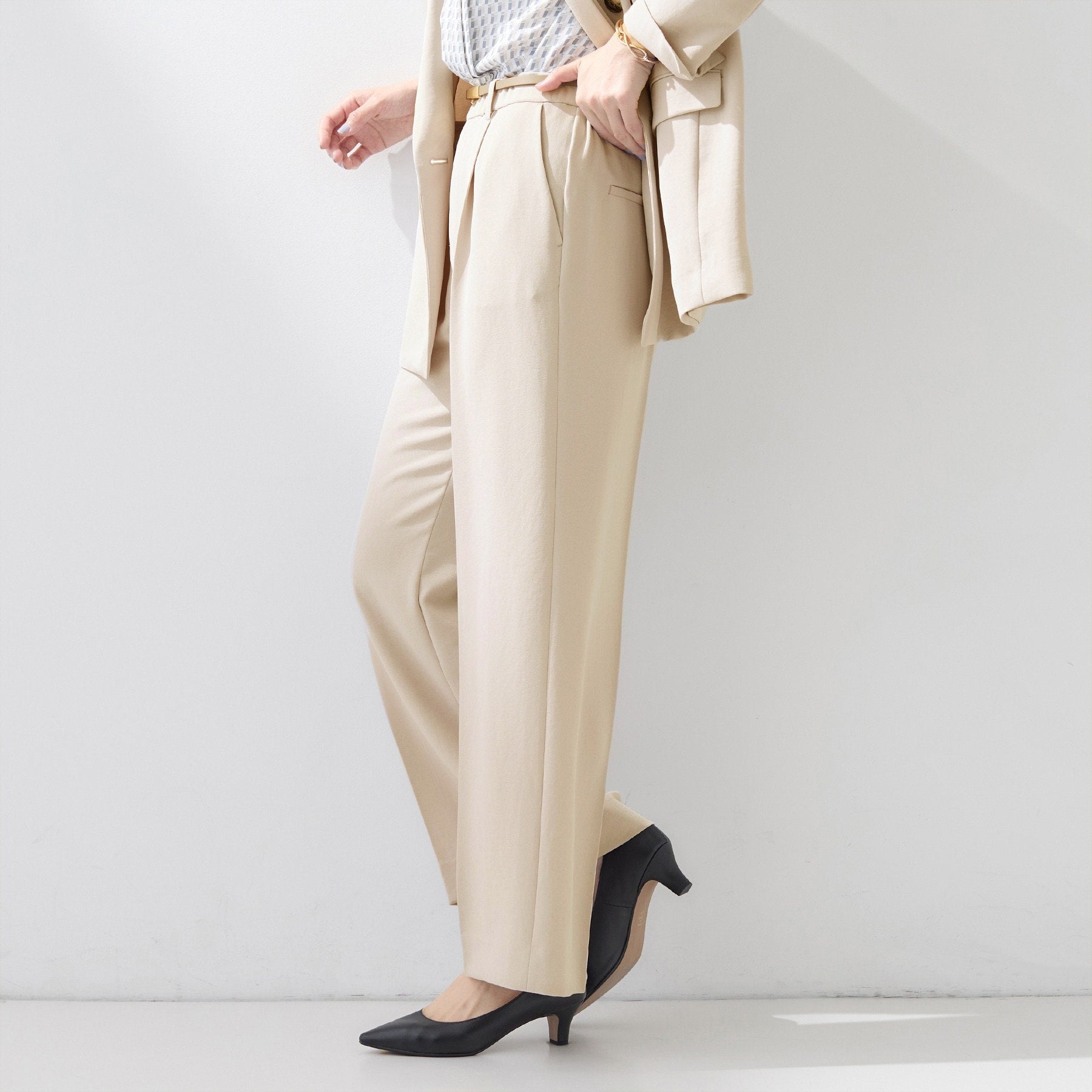 インディヴィ INDIVI 【洗える／UVケア／SETUP可】こなれワイドパンツ （ブラック(019)） ブラック(019)