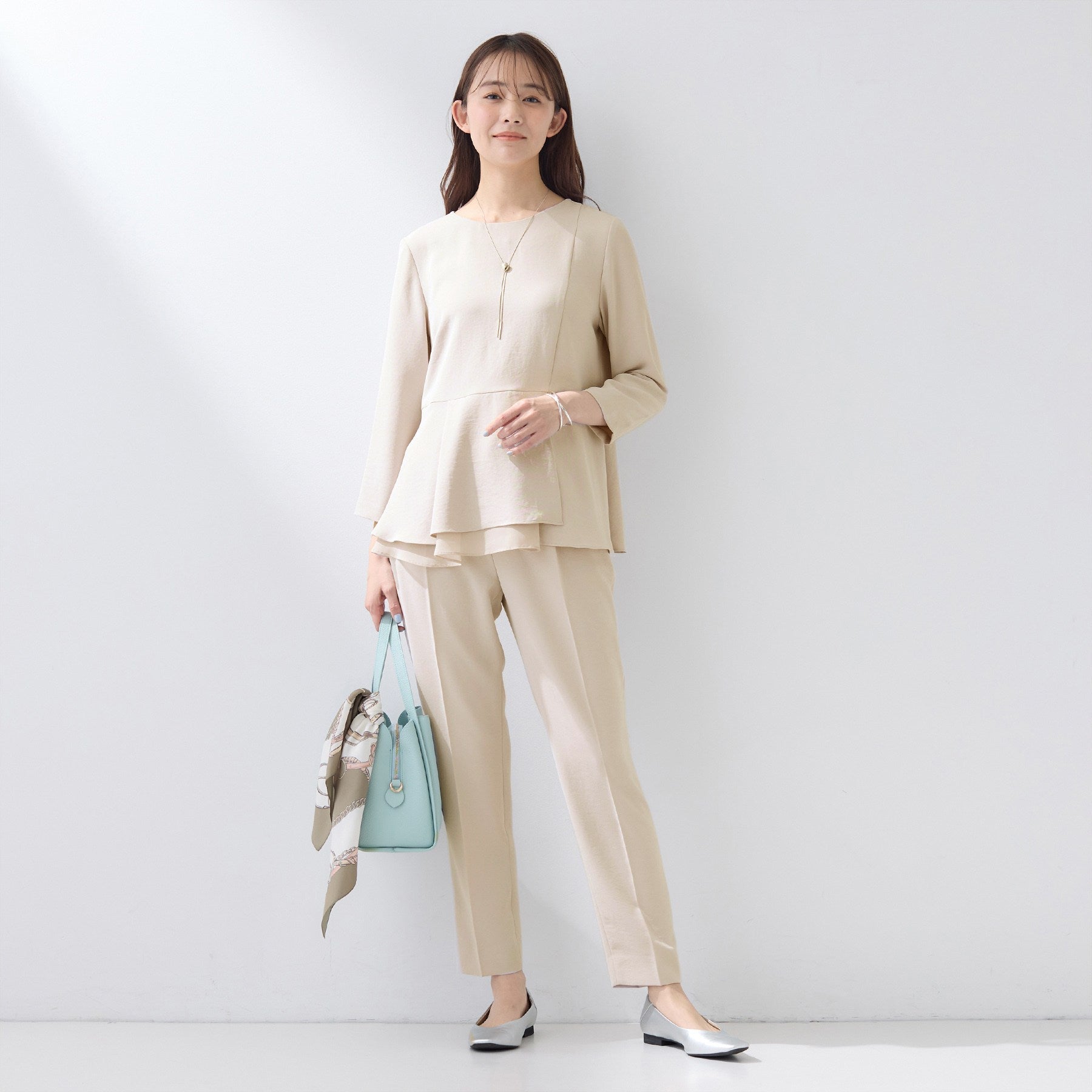 インディヴィ INDIVI 【洗える／UVケア／SETUP可】こなれペプラムブラウス （ブラック(019)） ブラック(019)