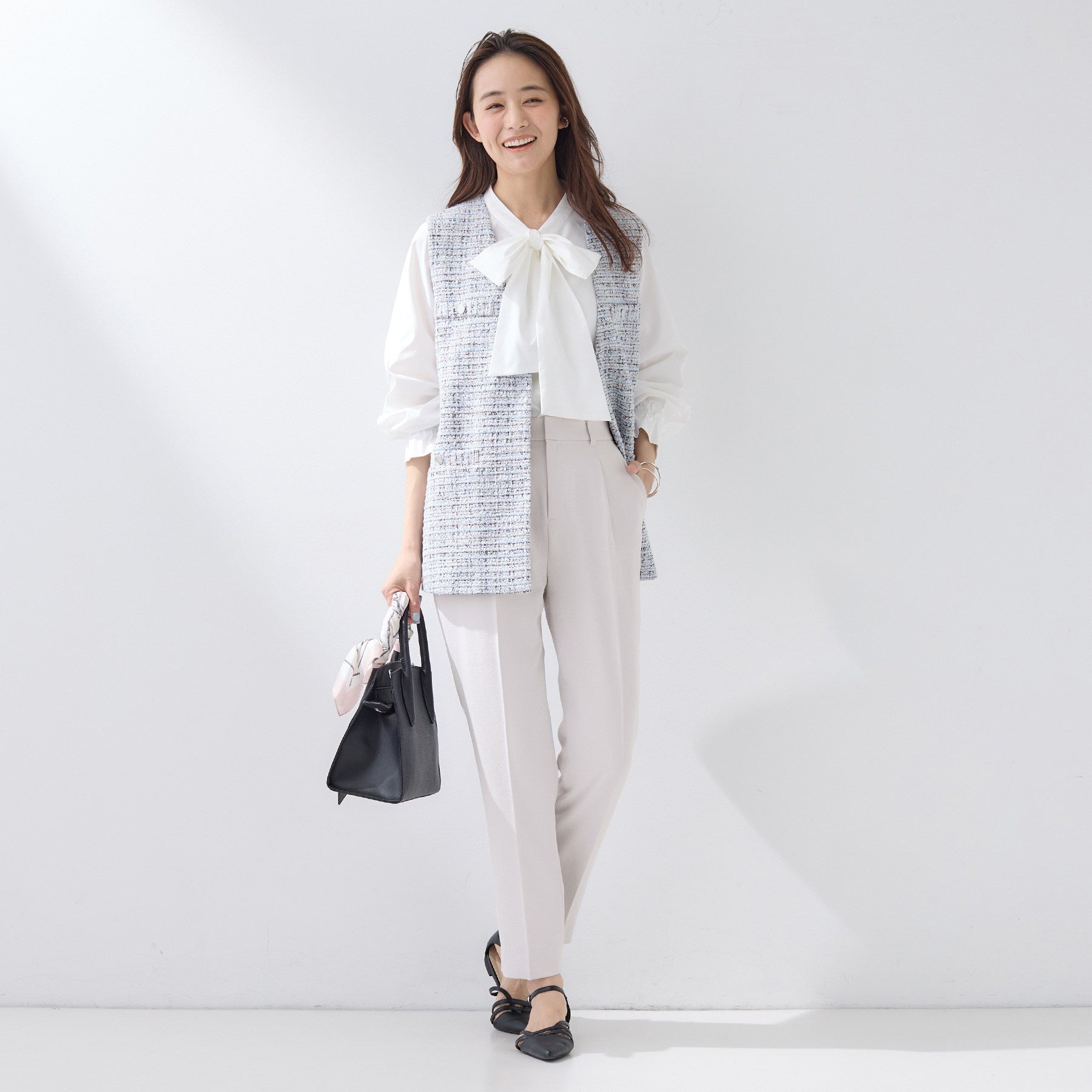 インディヴィ INDIVI 【洗える／UVケア／SETUP可】こなれテーパードパンツ （ブラック(019)） ブラック(019)