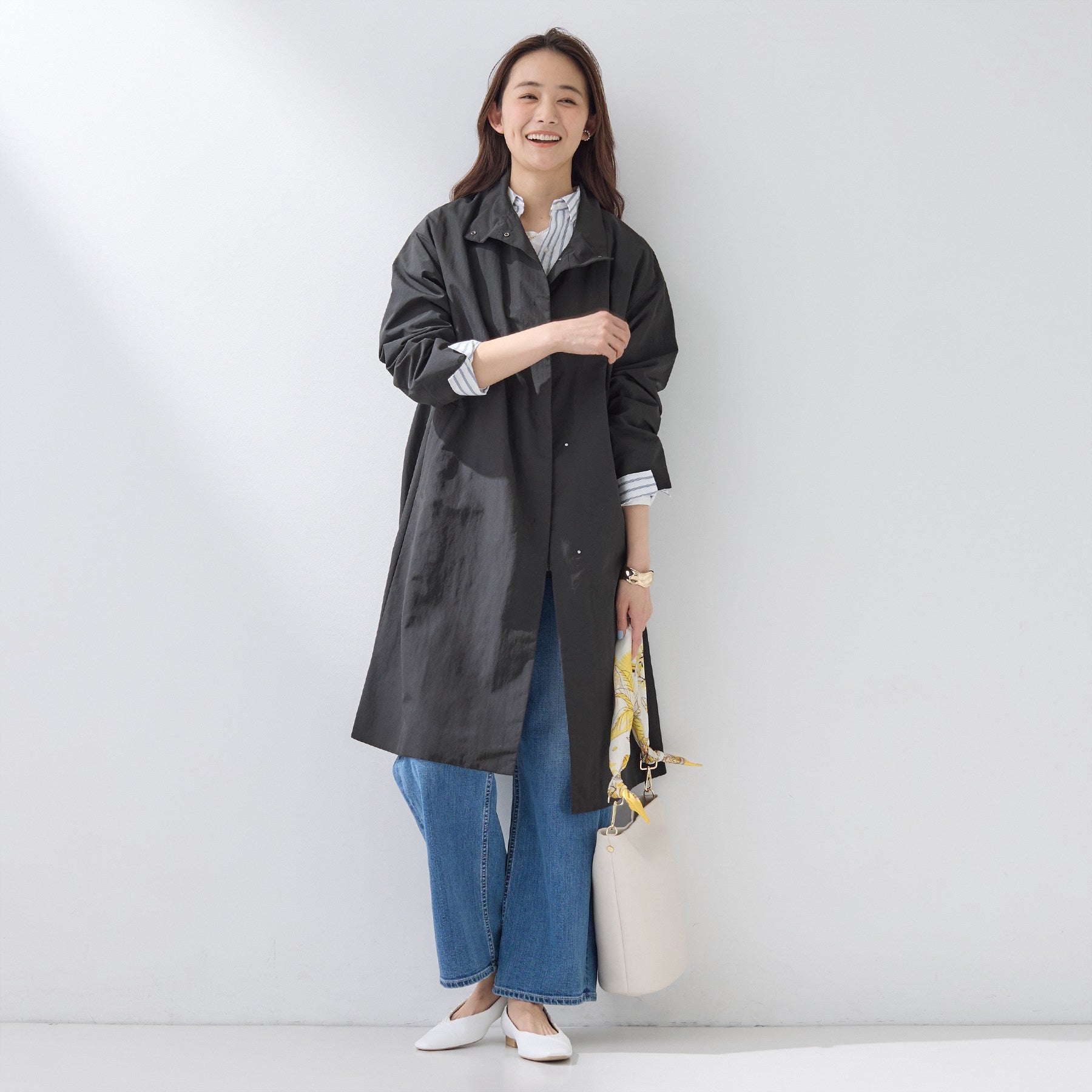 インディヴィ INDIVI 【撥水／軽量】ミニマル スタンドカラーコート （ベージュ(052)） ベージュ(052)