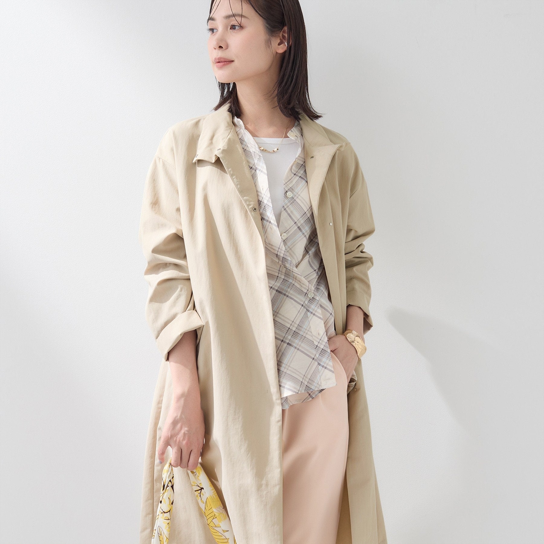 インディヴィ INDIVI 【撥水／軽量】ミニマル スタンドカラーコート （ベージュ(052)） ベージュ(052)