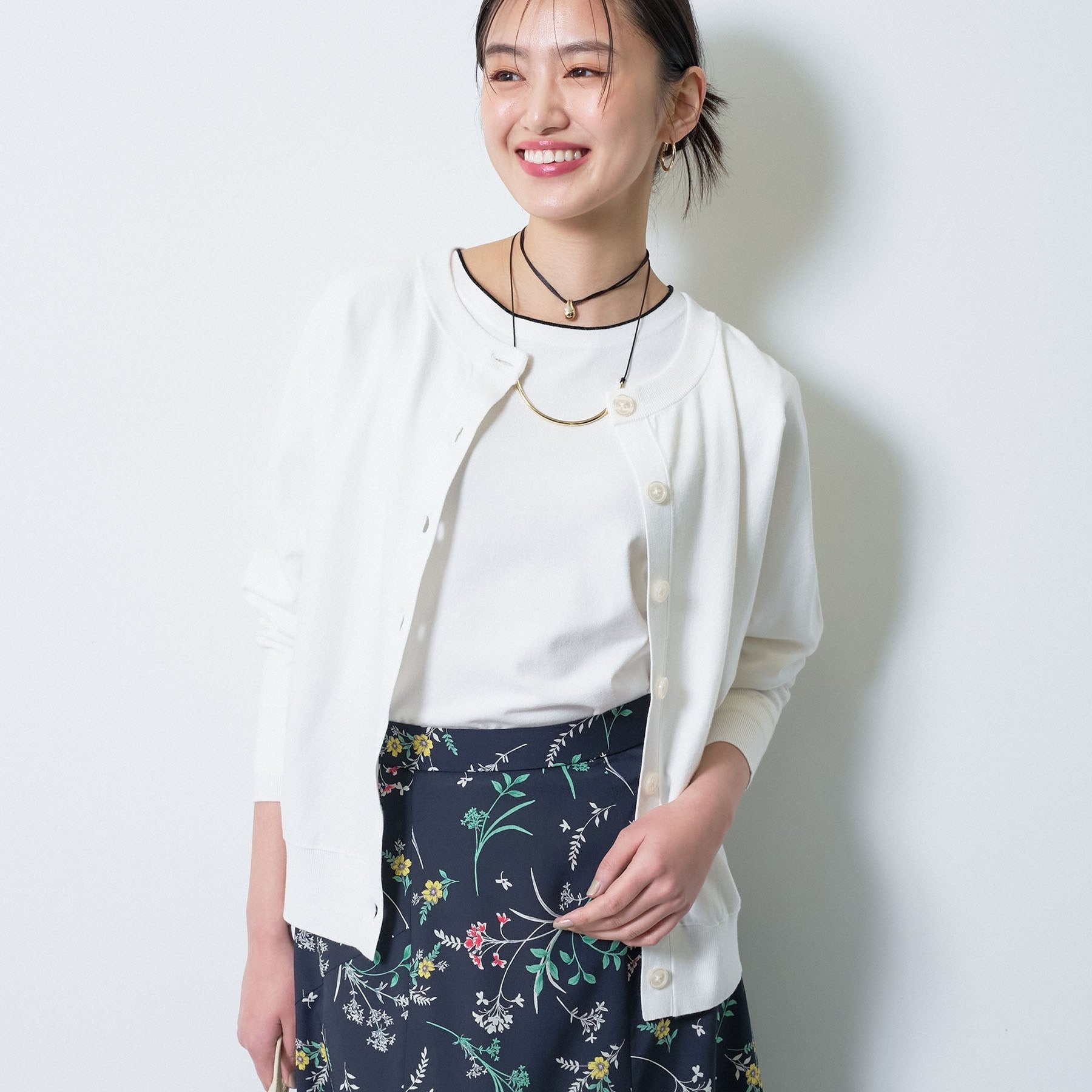 インディヴィ INDIVI 【洗える／前後2WAY／ツイン可能】ドルマンスリーブカーディガン （ホワイト(001)） ホワイト(001)