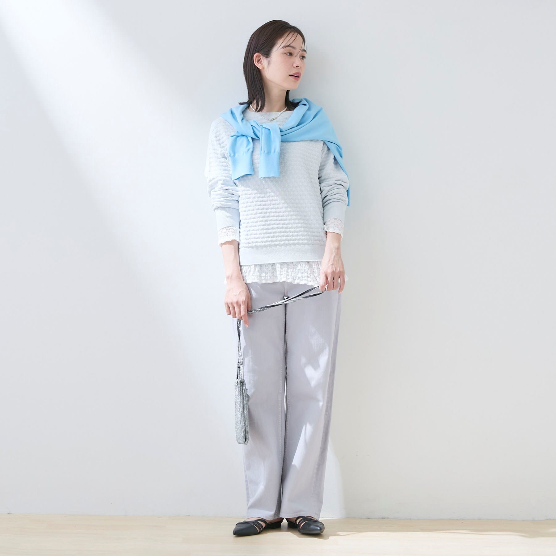 インディヴィ INDIVI 【洗える／レイヤードにおすすめ】シャーリングレース ロングTシャツ （ホワイト(001)） ホワイト(001)