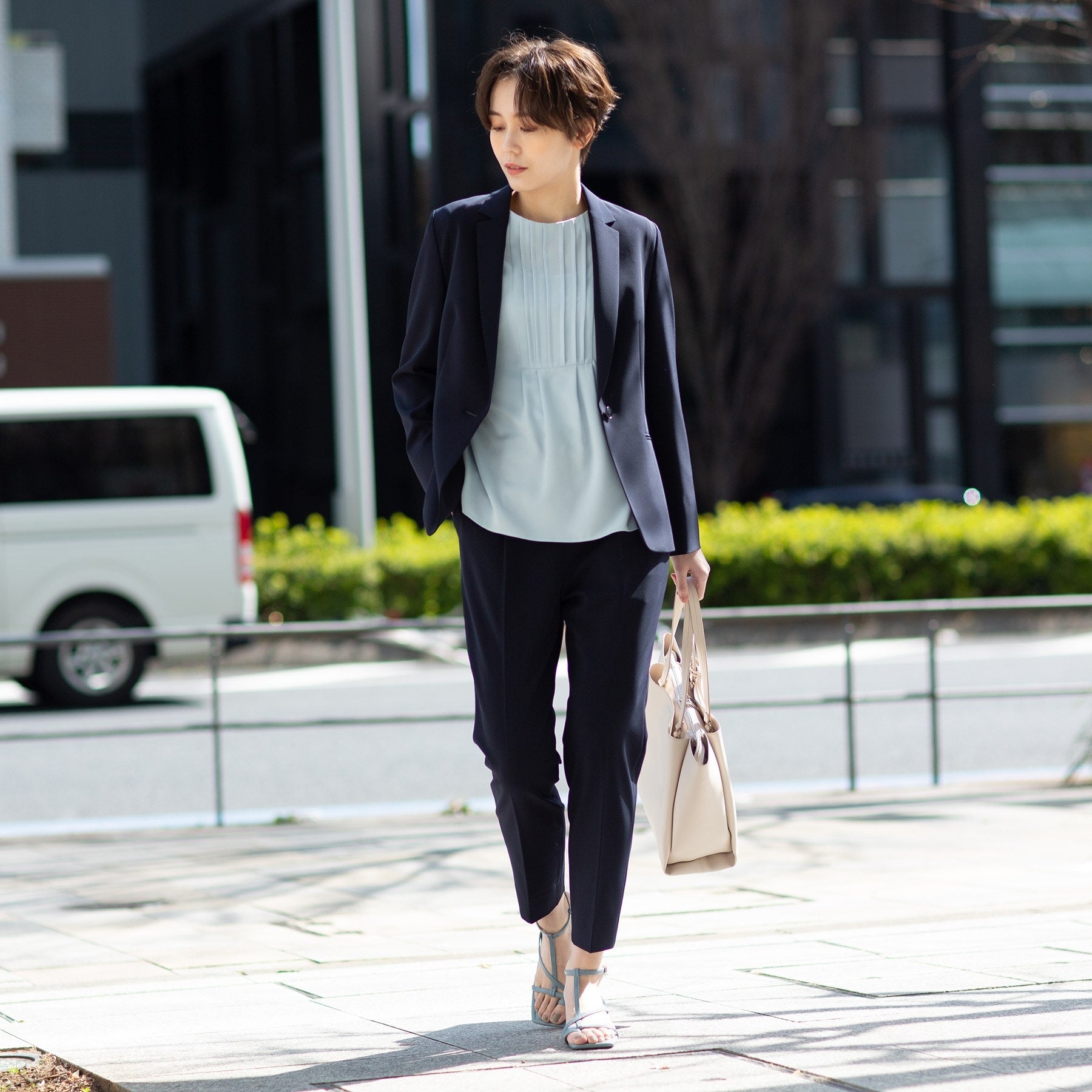 インディヴィ INDIVI 【洗える/UVケア/エコ/日本製】ストレッチテーラードジャケット (ネイビー) ネイビー(693)