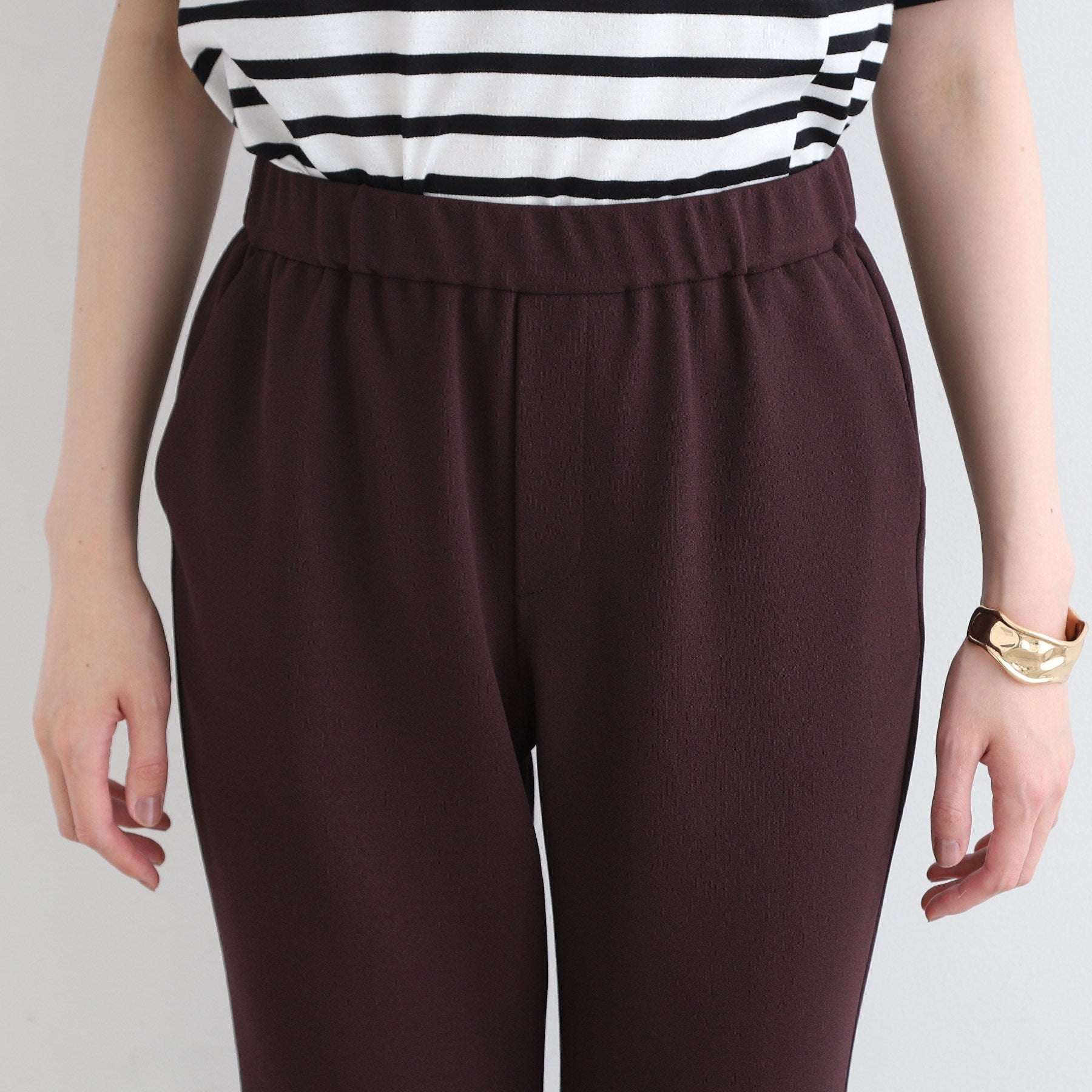 インディヴィ INDIVI 【洗える／UVケア／トレンド】ジョグパンツ