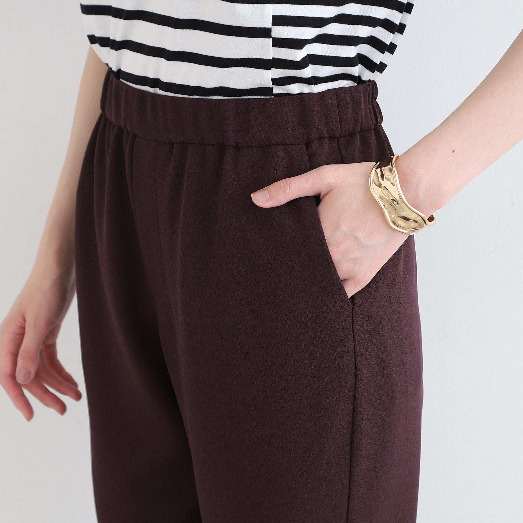 インディヴィ INDIVI 【洗える／UVケア／トレンド】ジョグパンツ