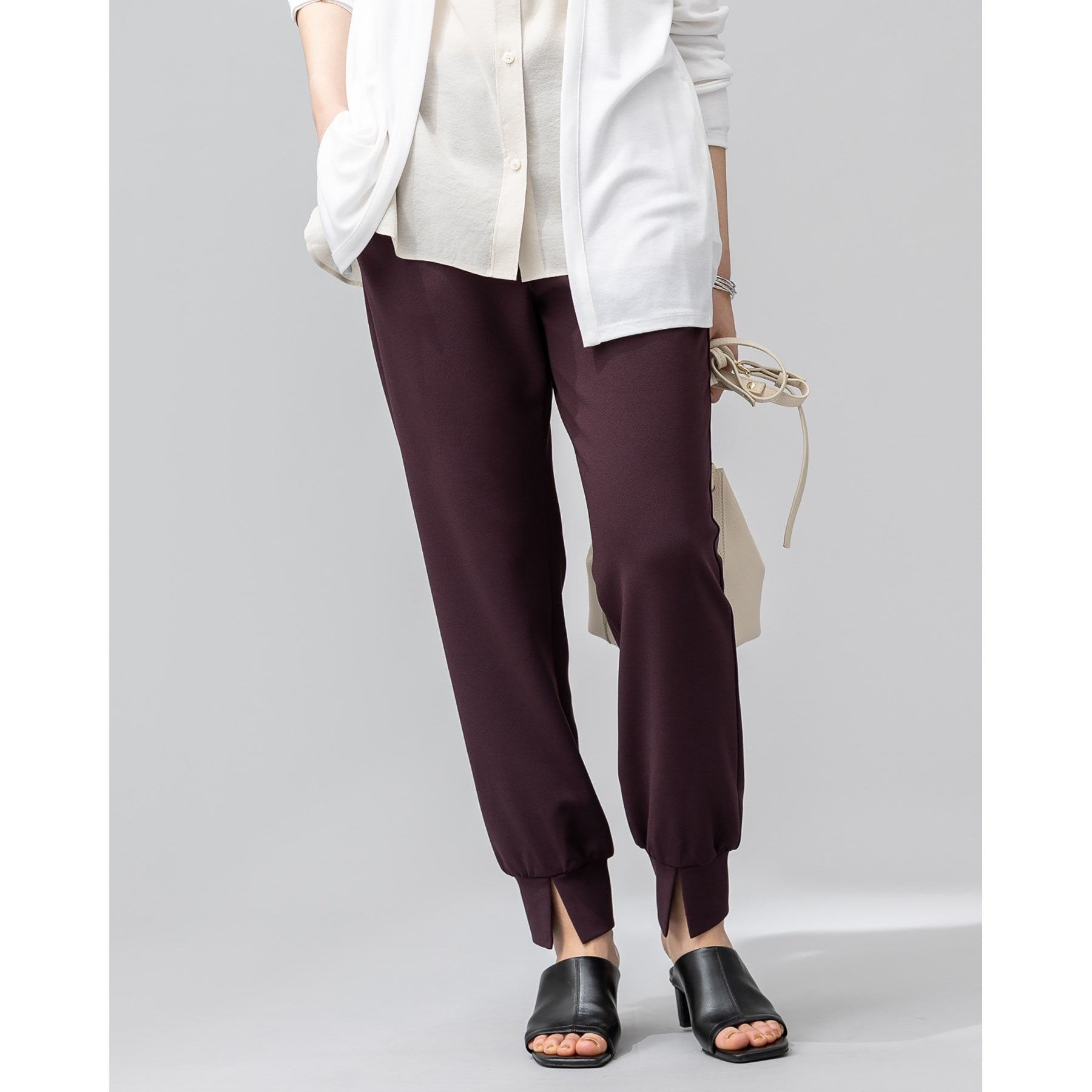 インディヴィ INDIVI 【洗える／UVケア／トレンド】ジョグパンツ