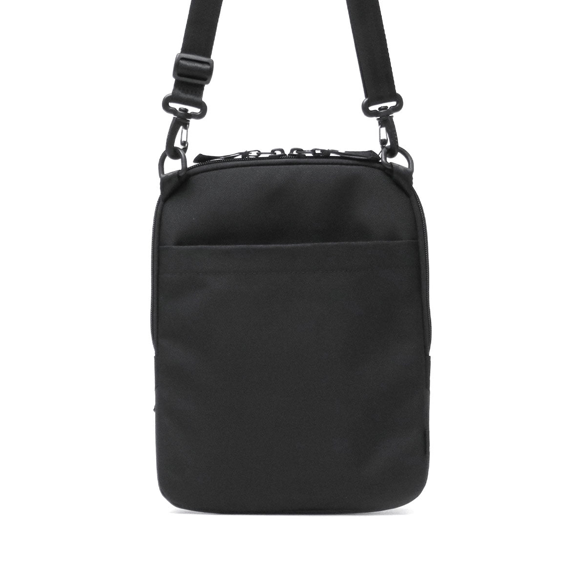 インケース Incase 日本正規品 ショルダーバッグ メンズ レディース 斜めがけバッグ ブランド 小さめ かっこいい 大人 撥水 縦型 B5 4.9L クロスボディバッグ A.R.C.Crossbody Bag （BLACK） BLACK