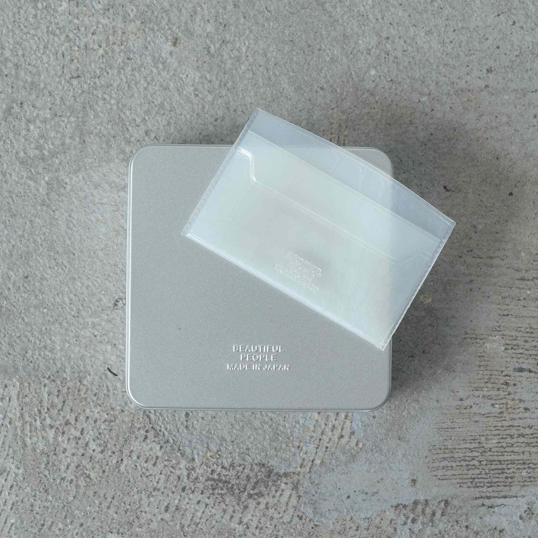 ギャレスト（GALLEST）/【beautiful people】nothing to hide vinyl card case GalleSt 【Beautiful People】Nothing to Hide Vinyl Card Case